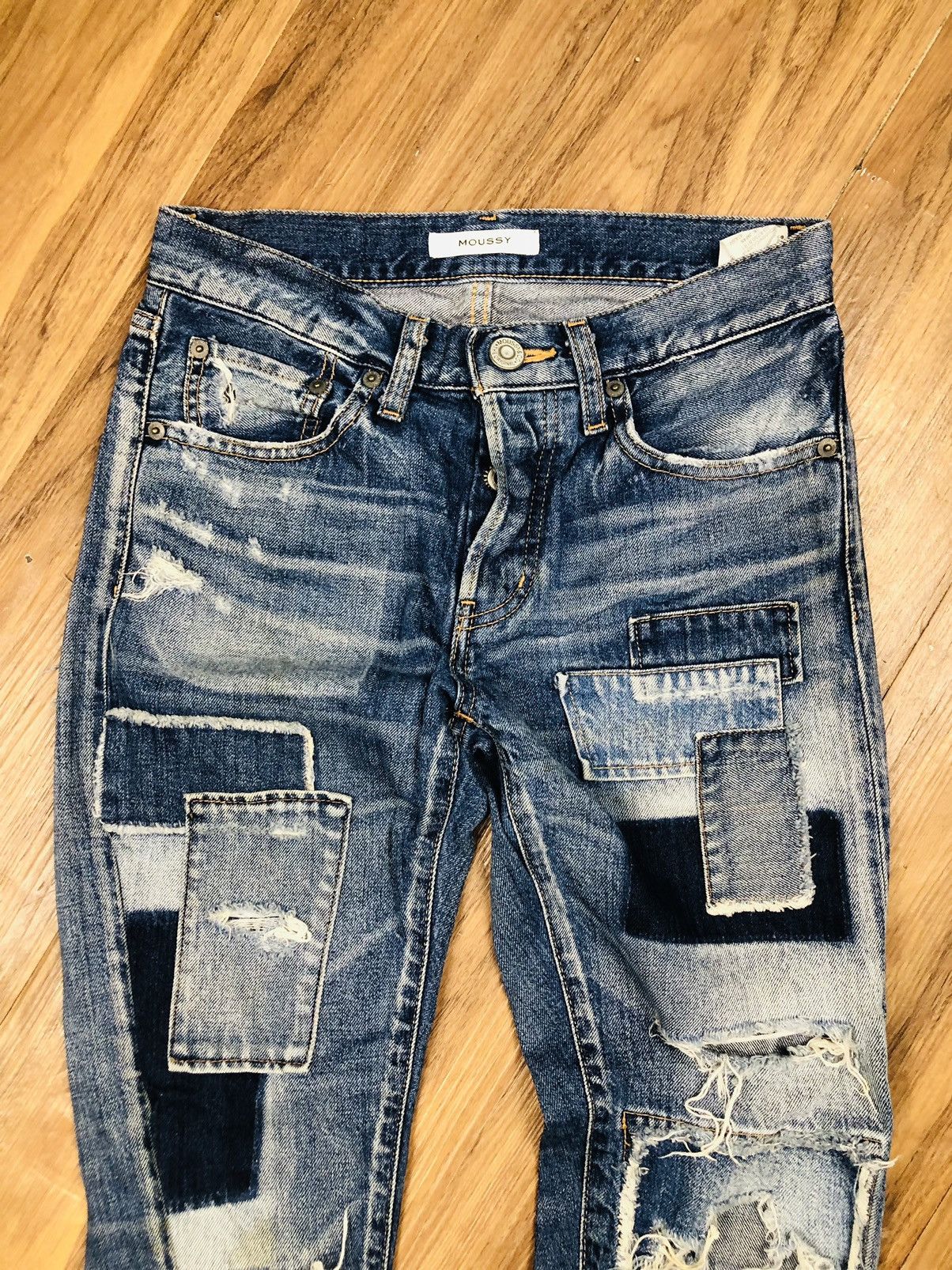 MOUSSY MOUSSY VINTAGE PATCHWORK DENIM (40) Size 25" / US 0 / IT 36 - 3 Thumbnail