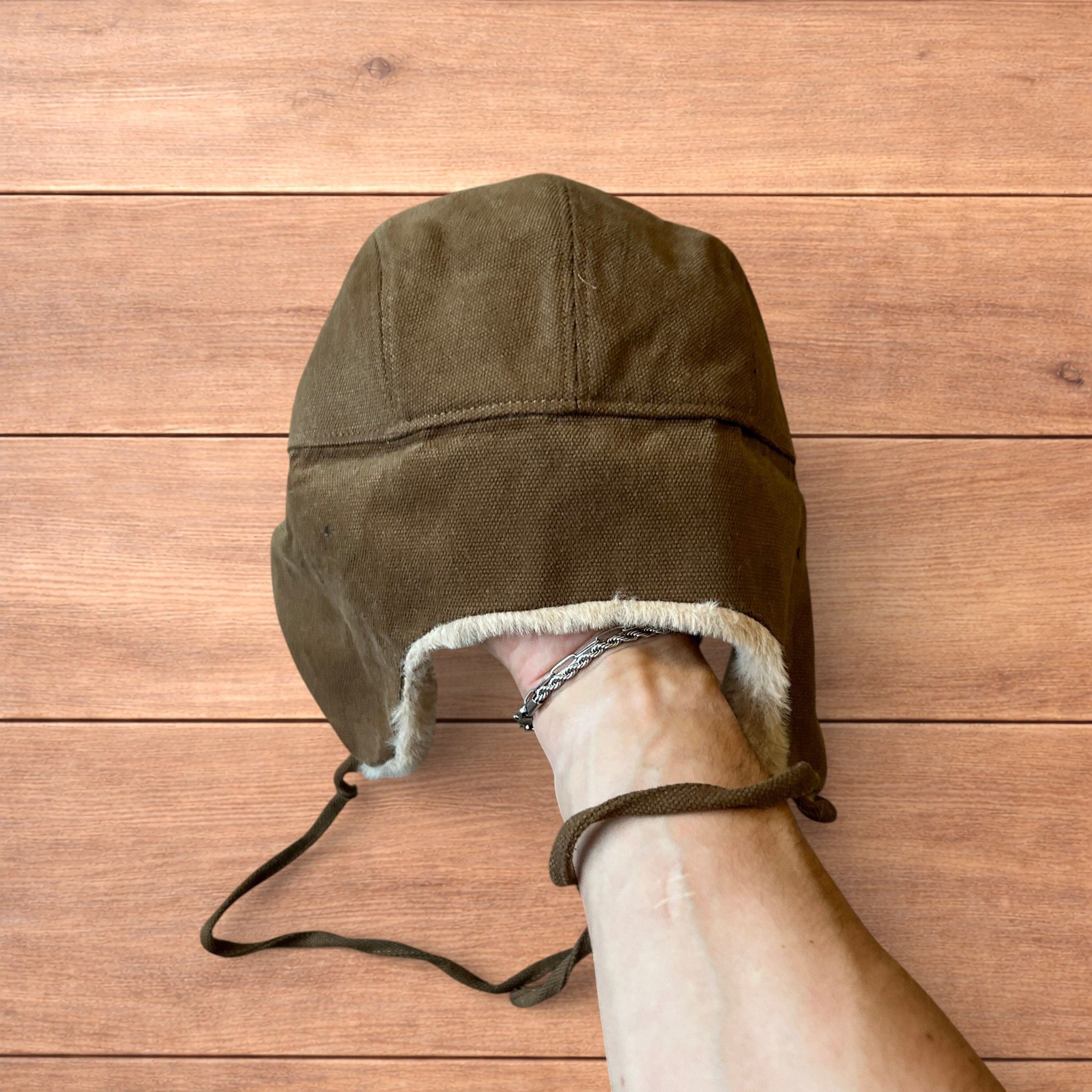 Japanese Brand Russian trapper ear flap hat in brown/beige colour way. Size ONE SIZE - 5 Thumbnail