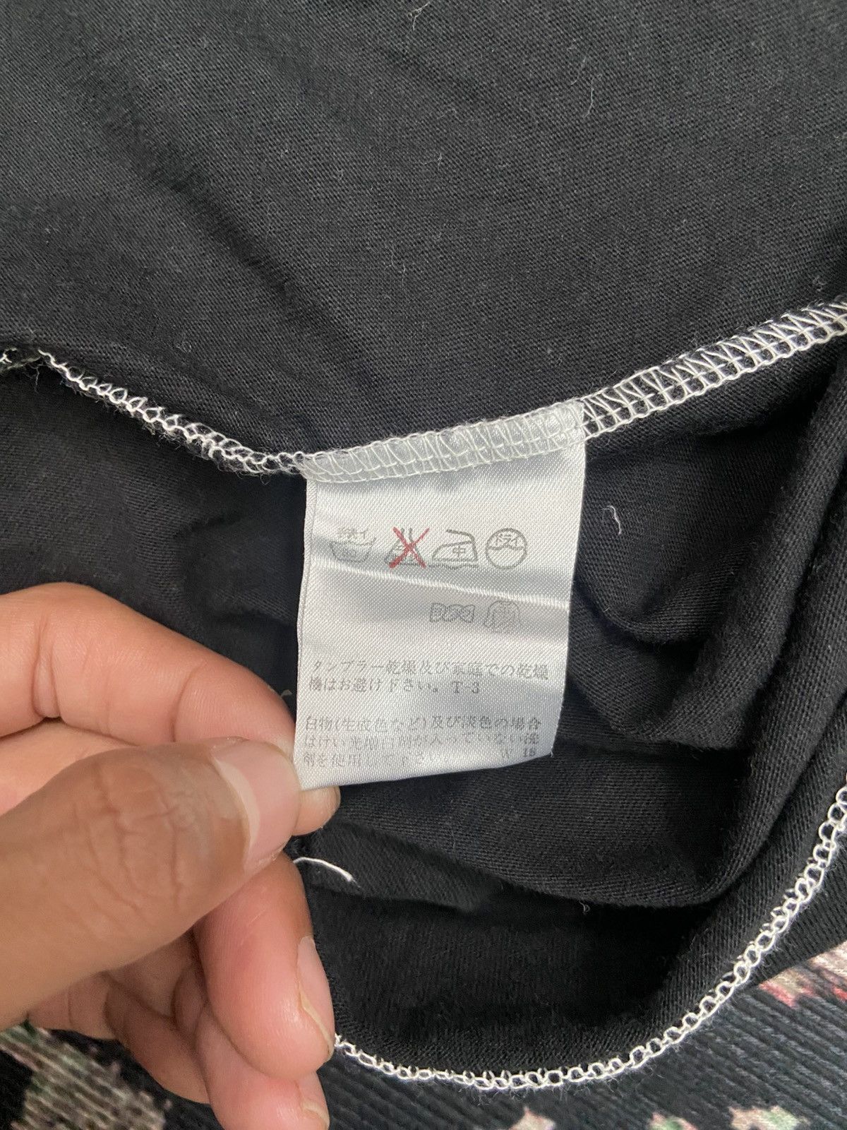 Issey Miyake Issey Miyake Tee — Black Vertical Bleach Stripe Size US M / EU 48-50 / 2 - 7 Thumbnail