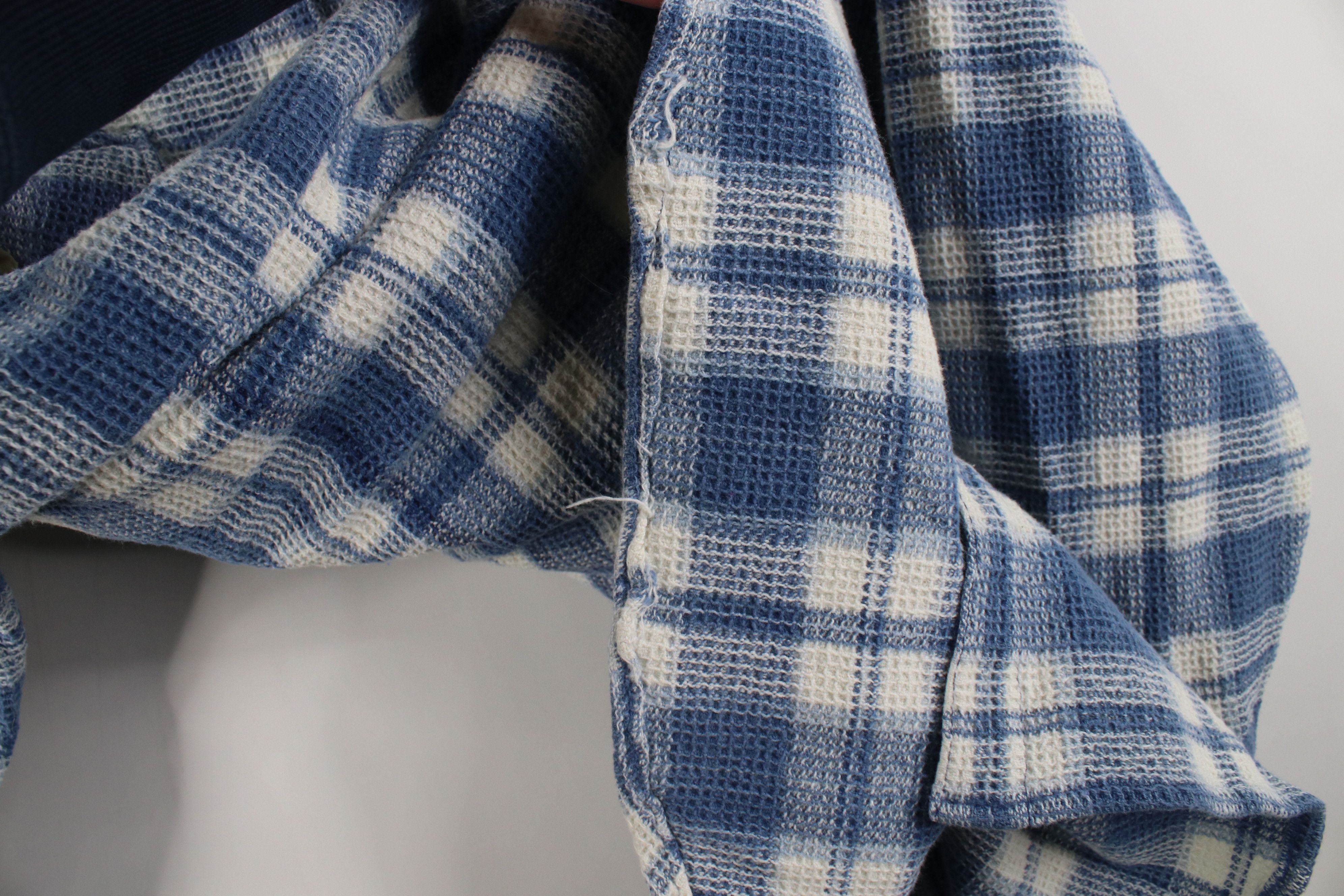 Vintage Vintage 90s Streetwear Knit Collared Button Shirt Plaid Size L / US 10 / IT 46 - 5 Thumbnail