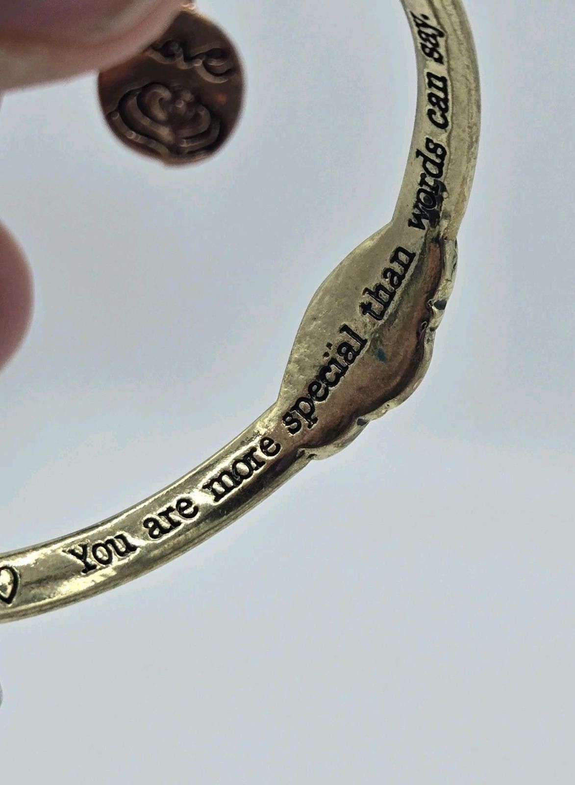 The Unbranded Brand Mom Mobius Twist Bangle Bracelet Charms Inspirational Messag Size ONE SIZE - 6 Thumbnail