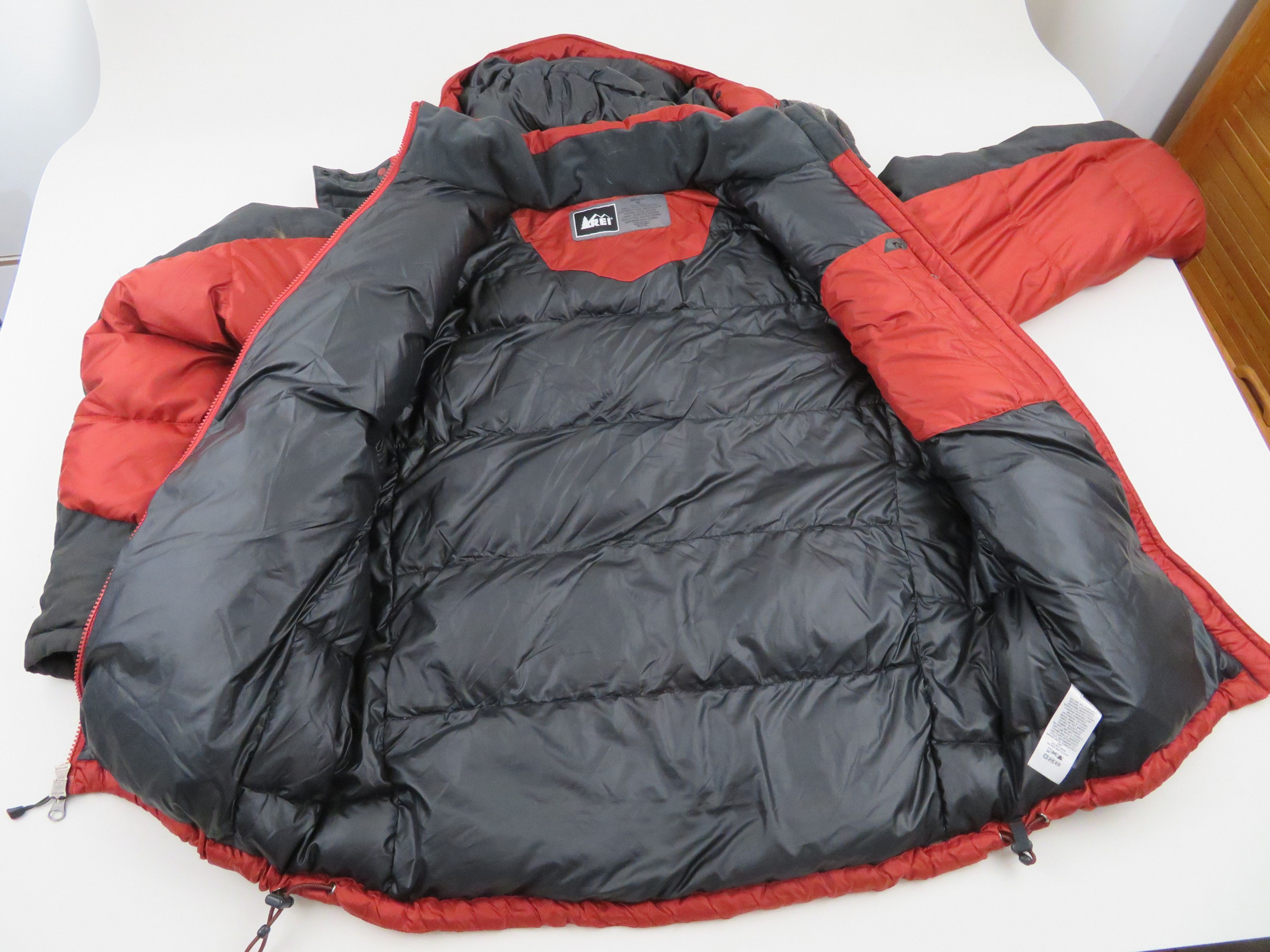 REI Mens 2011 Puffer Baffled Down Parka Jacket Size Medium