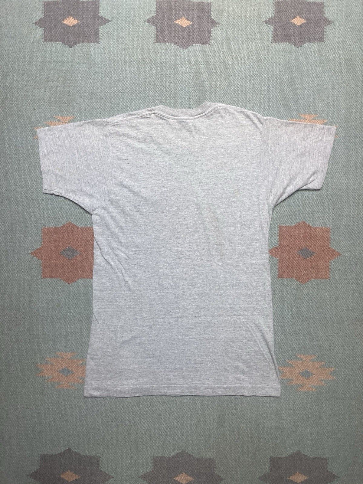 Vintage 80s pocket t shirt BVD blank thin soft single stitch medium Size US M / EU 48-50 / 2 - 7 Thumbnail