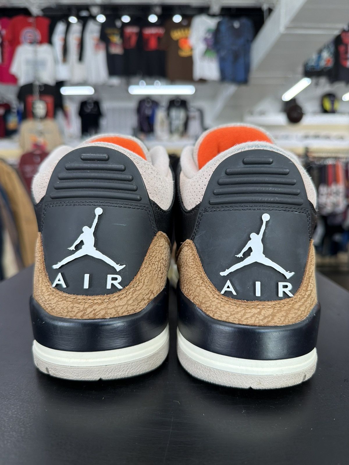 Jordan Brand Air Jordan 3 Desert Elephant Size 12 (2022) Size US 12 / EU 45 - 5 Thumbnail