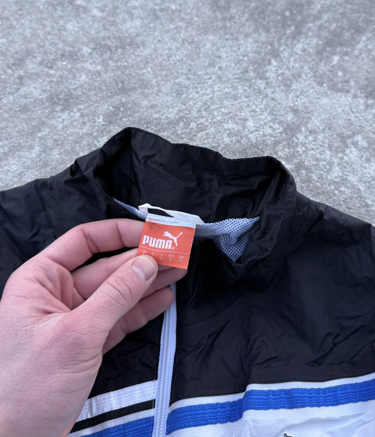 Other Vintage Puma Newcastle United soccer streetwear jacket Size US L / EU 52-54 / 3 - 14 Thumbnail