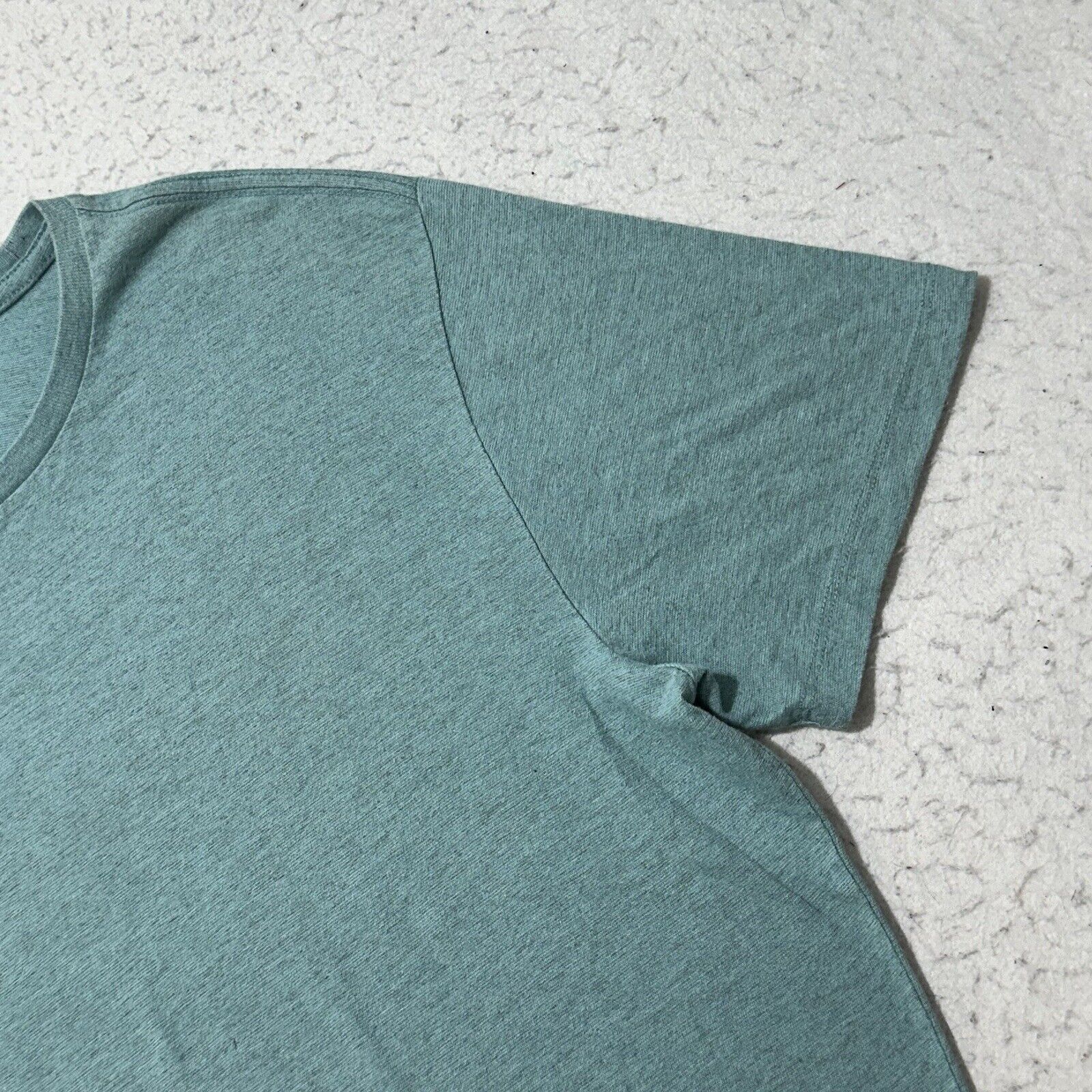 Old Navy Old Navy Large Short Sleeve Tee Light Blue Crewneck T Shirt Size US L / EU 52-54 / 3 - 5 Thumbnail