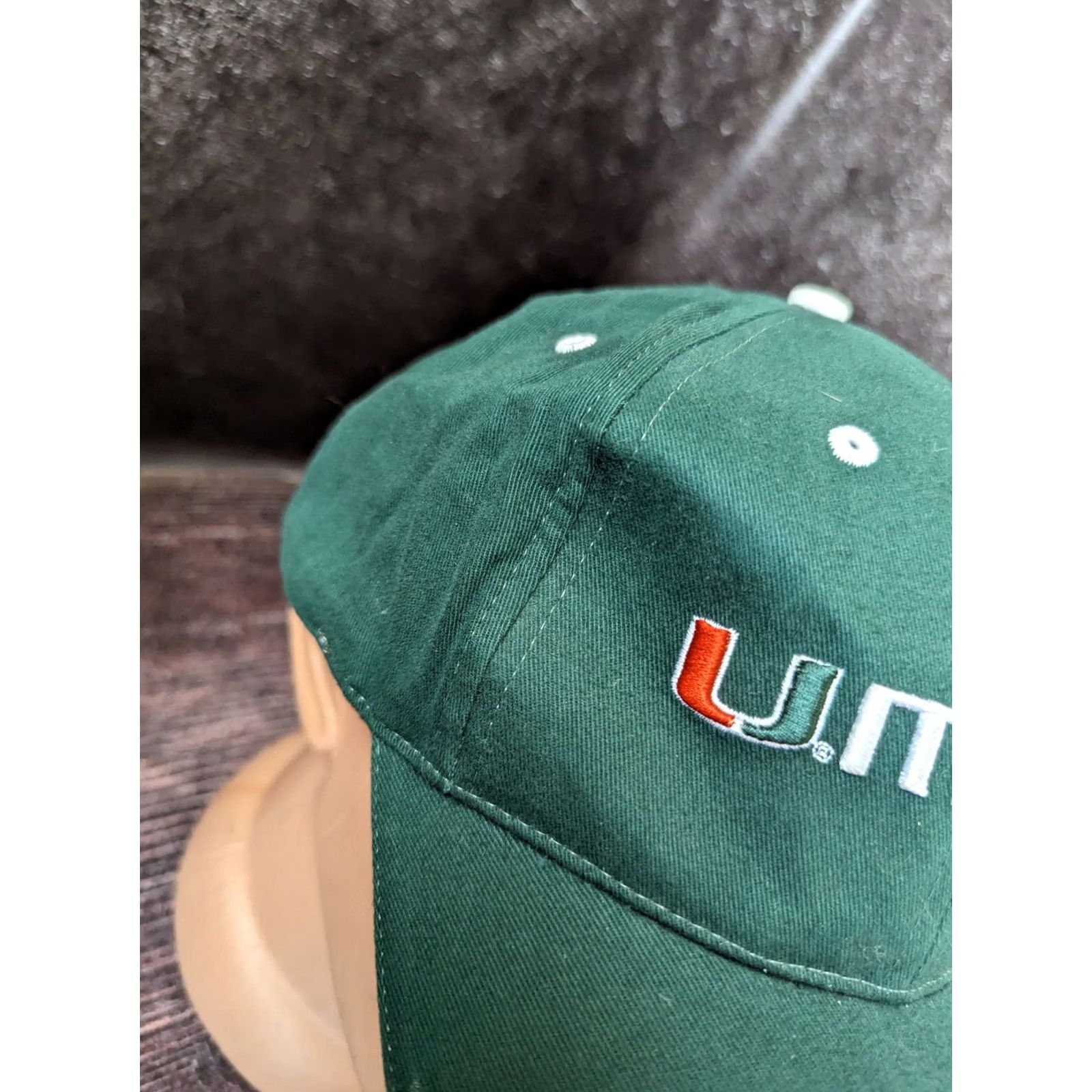 Vintage Joe T's Sportswear Miami Hurricanes Green baseball cap Men One Size Cap Green Baseball Cap Men One Size Miami Hurricanes Green Joe T's Sportswear Size ONE SIZE - 2 Thumbnail