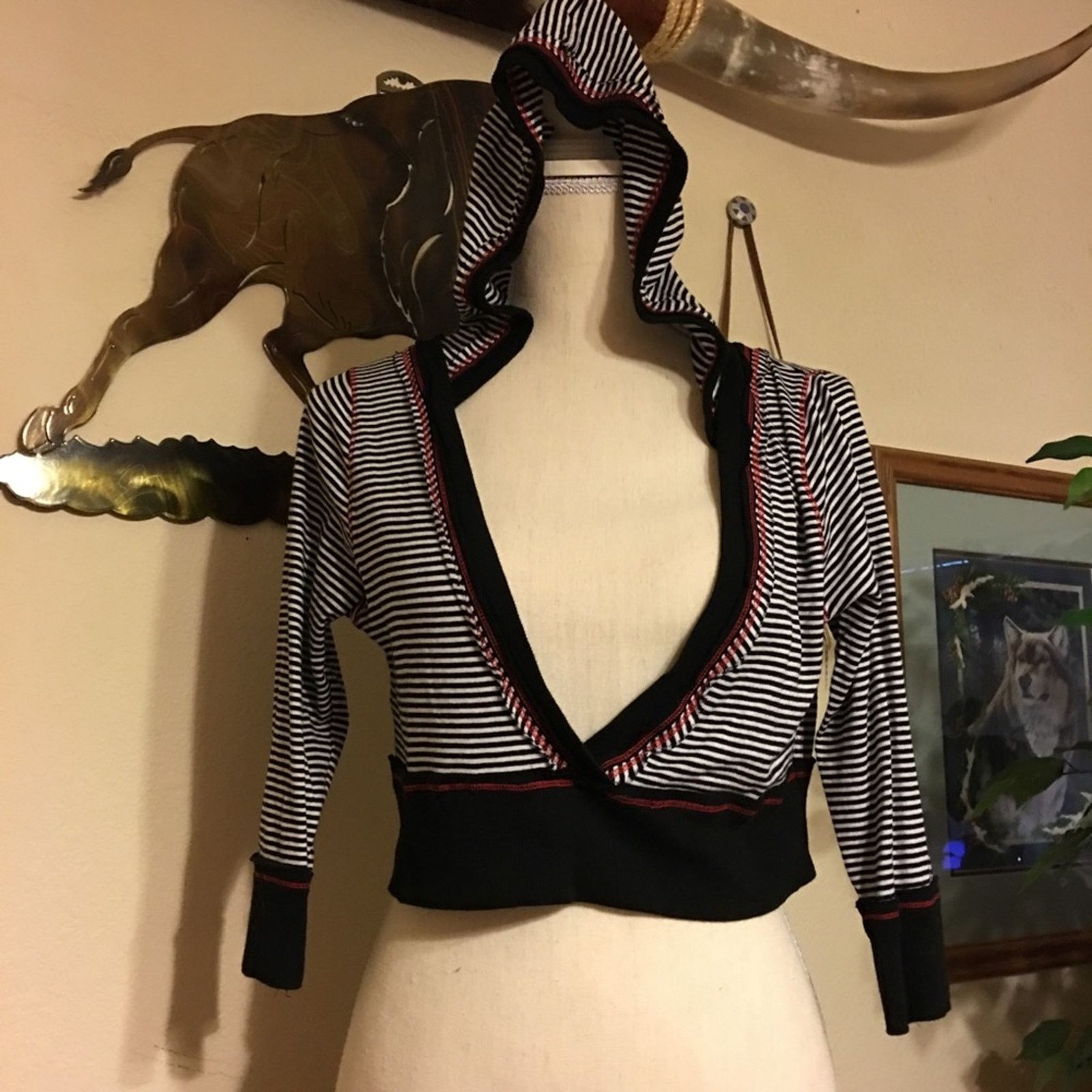 Other Black and white stripe pull on shrug with hoodie Size S / US 4 / IT 40 - 1 Thumbnail