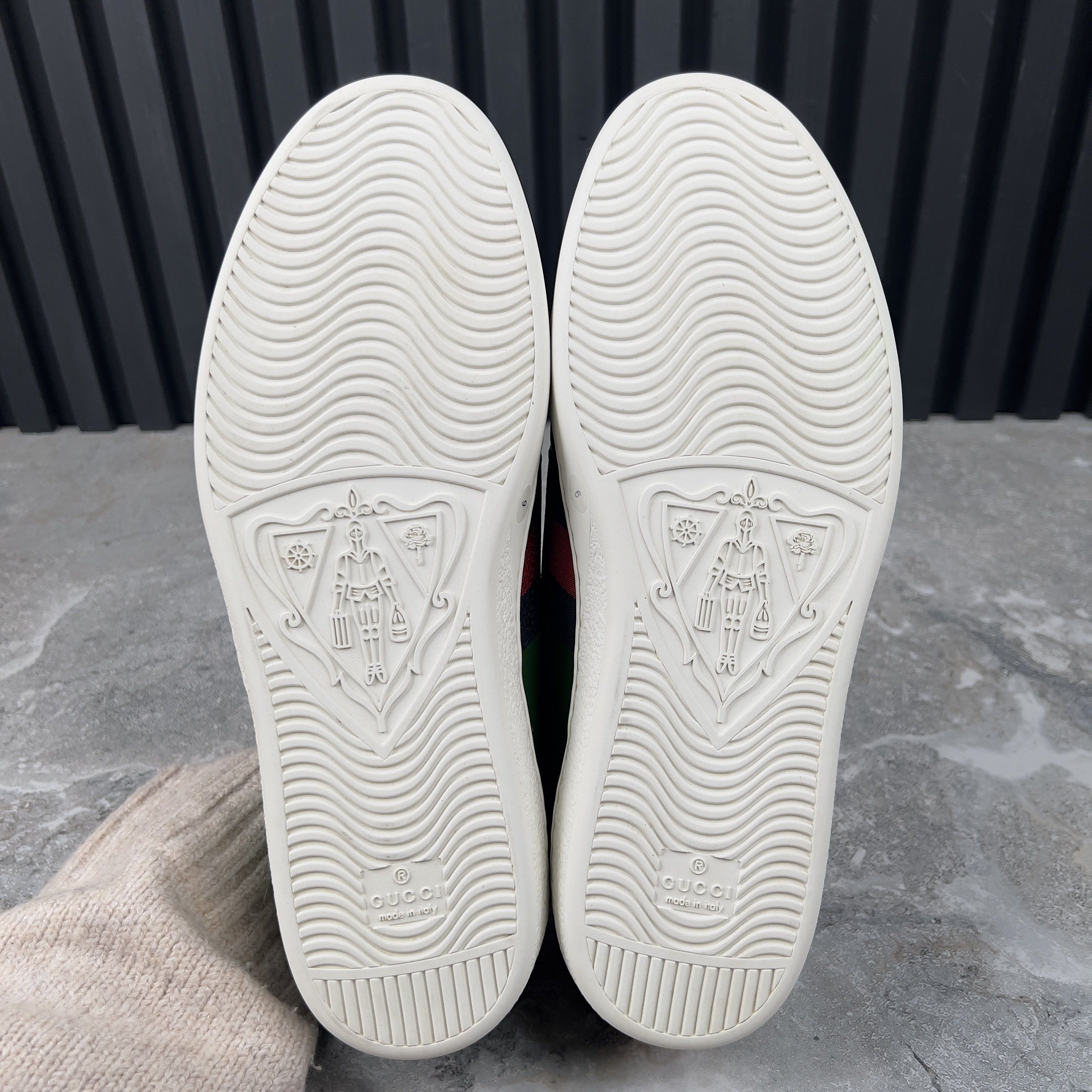 Gucci Special Edition Ace Web Sneakers Tiger Embroidered Leather Size US 9.5 / EU 42-43 - 12 Thumbnail
