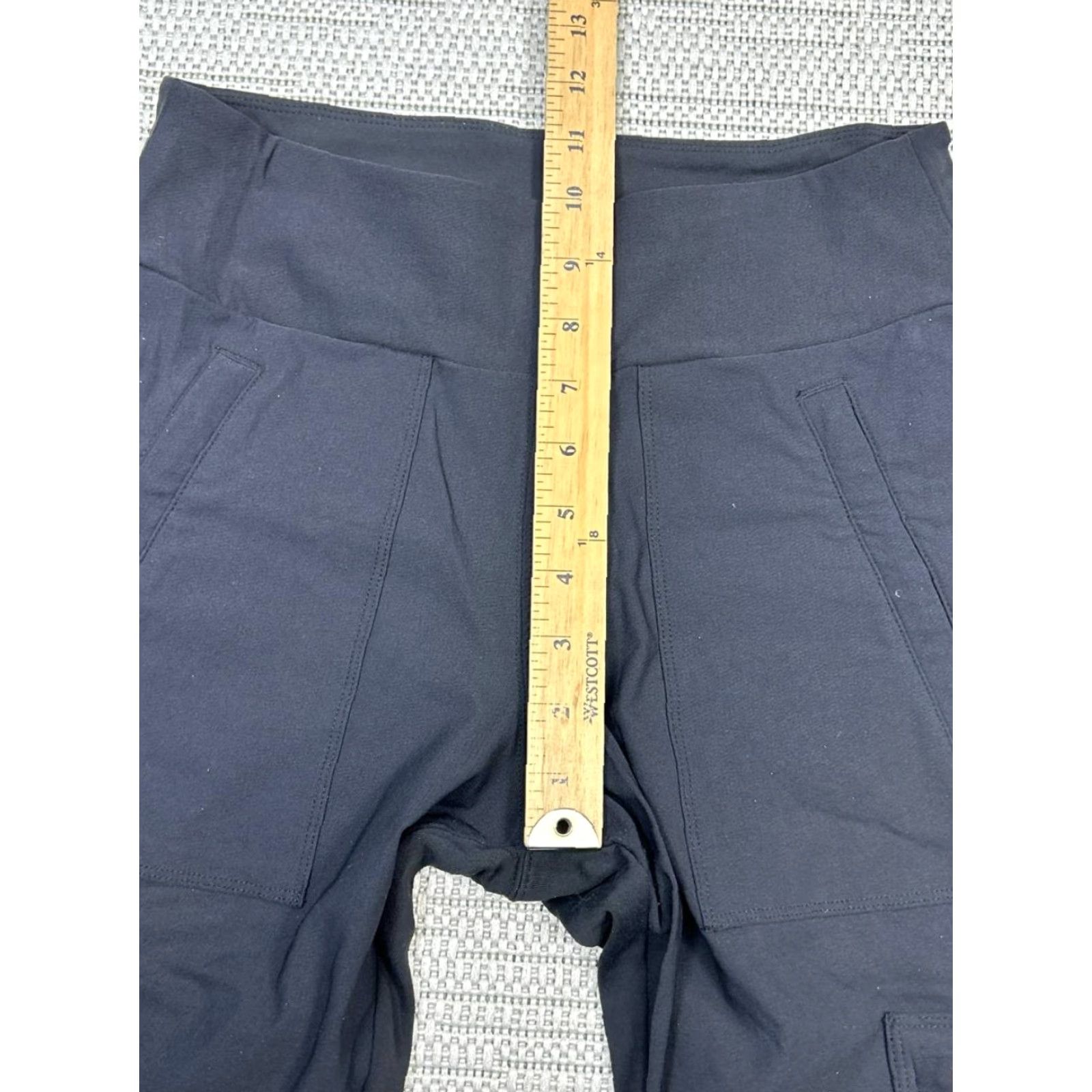 Athleta Athleta Headlands Hybrid Cargo Tight II Leggings Women 6 Petite Black Logo Nylon Size 28" / US 6 / IT 42 - 5 Thumbnail