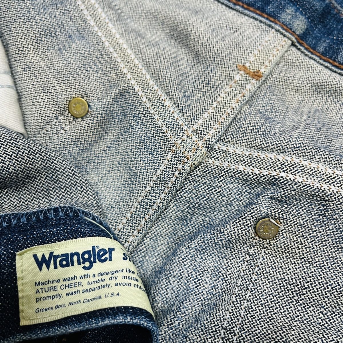 Japanese Brand Vintage Flared Wrangler Hidden Rivet Distressed Denim Jeans Size US 32 / EU 48 - 19 Thumbnail