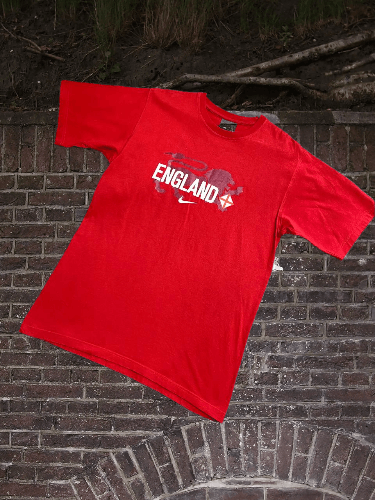 Nike × Vintage Rare Vintage T-Shirt Nike Centr Logo Small Swoosh. Size US M / EU 48-50 / 2 - 1 Thumbnail