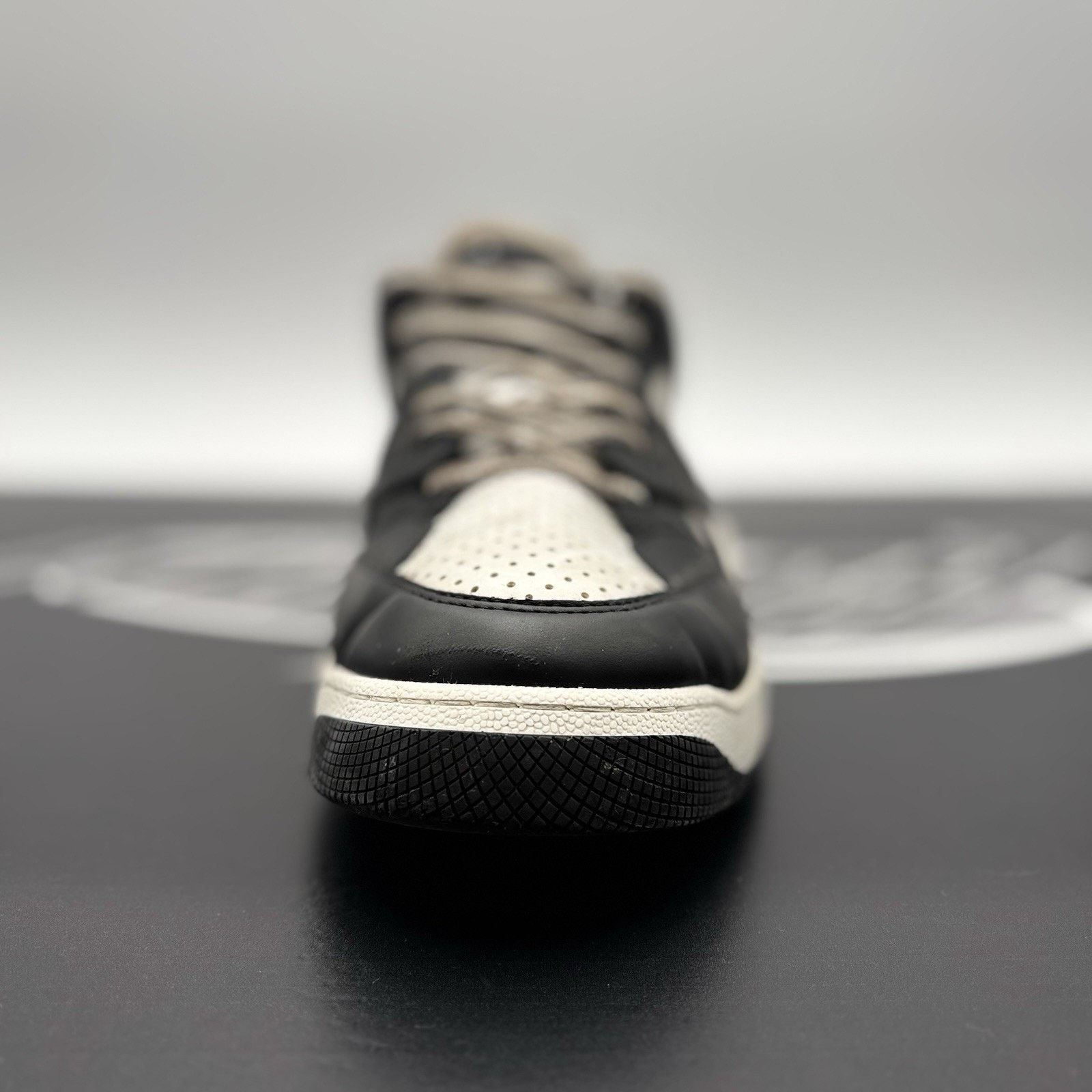 Gucci Size 10 G ( 10.5 US) - Gucci Basket ‘ White, Black ‘ Size US 10.5 / EU 43-44 - 15 Thumbnail