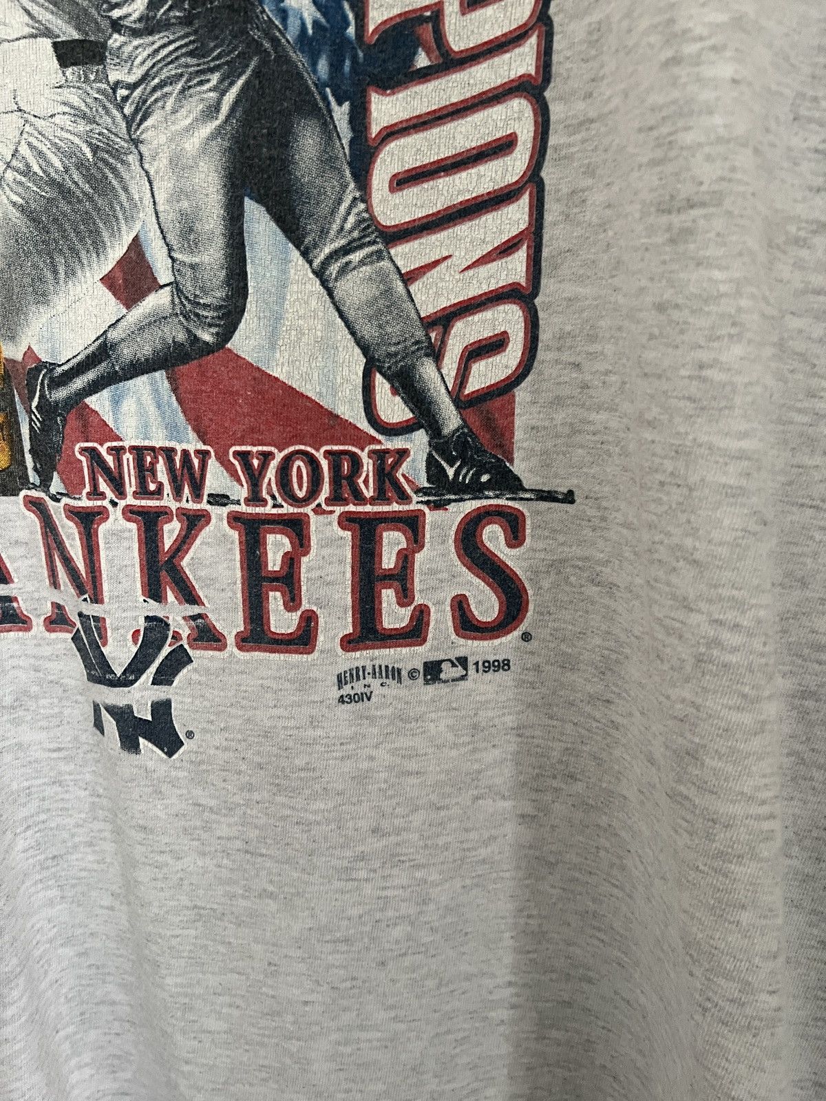 New York Yankees 1998 Yankees MLB World Series Henry Aaron Tee Size US L / EU 52-54 / 3 - 3 Thumbnail