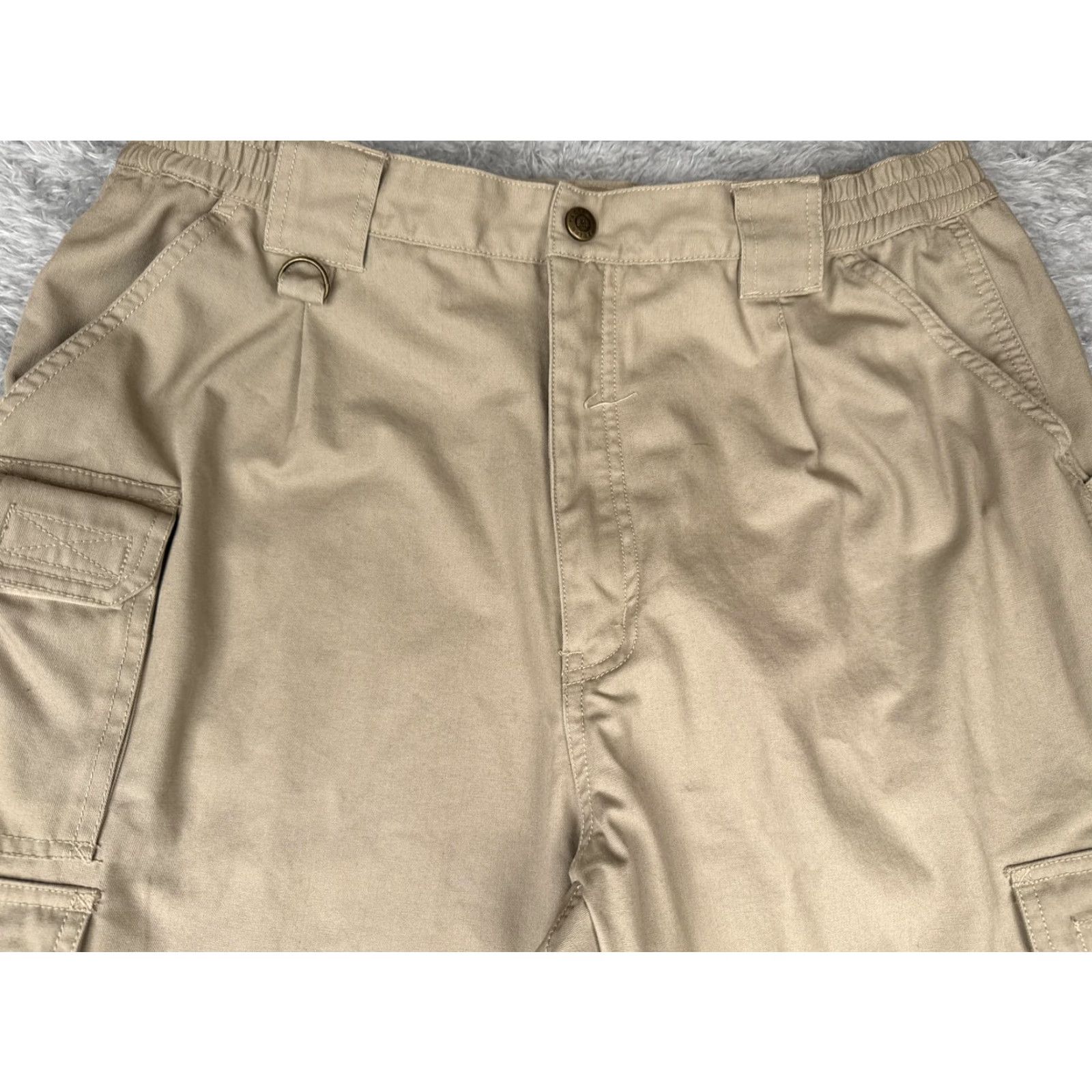 Vintage 5.11 Tactical Pants Mens 36x32 Khaki Cargo Workwear Cotton LEO EMT Hiking 74251 Size US 36 / EU 52 - 4 Thumbnail