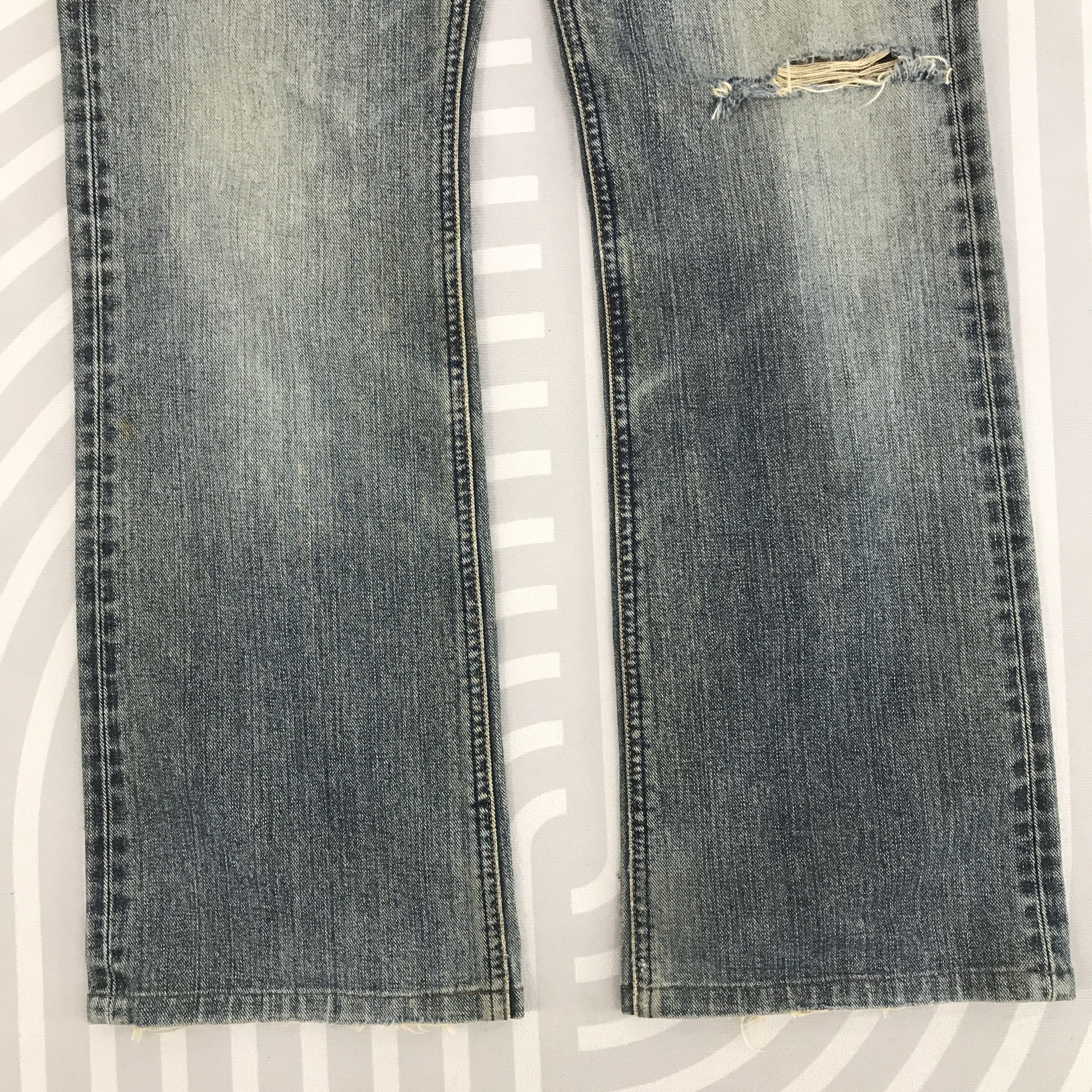 Japanese Brand × Lee × Vintage Flare Japan Denim Lee Distressed Bootcut Pants Size US 32 / EU 48 - 3 Thumbnail