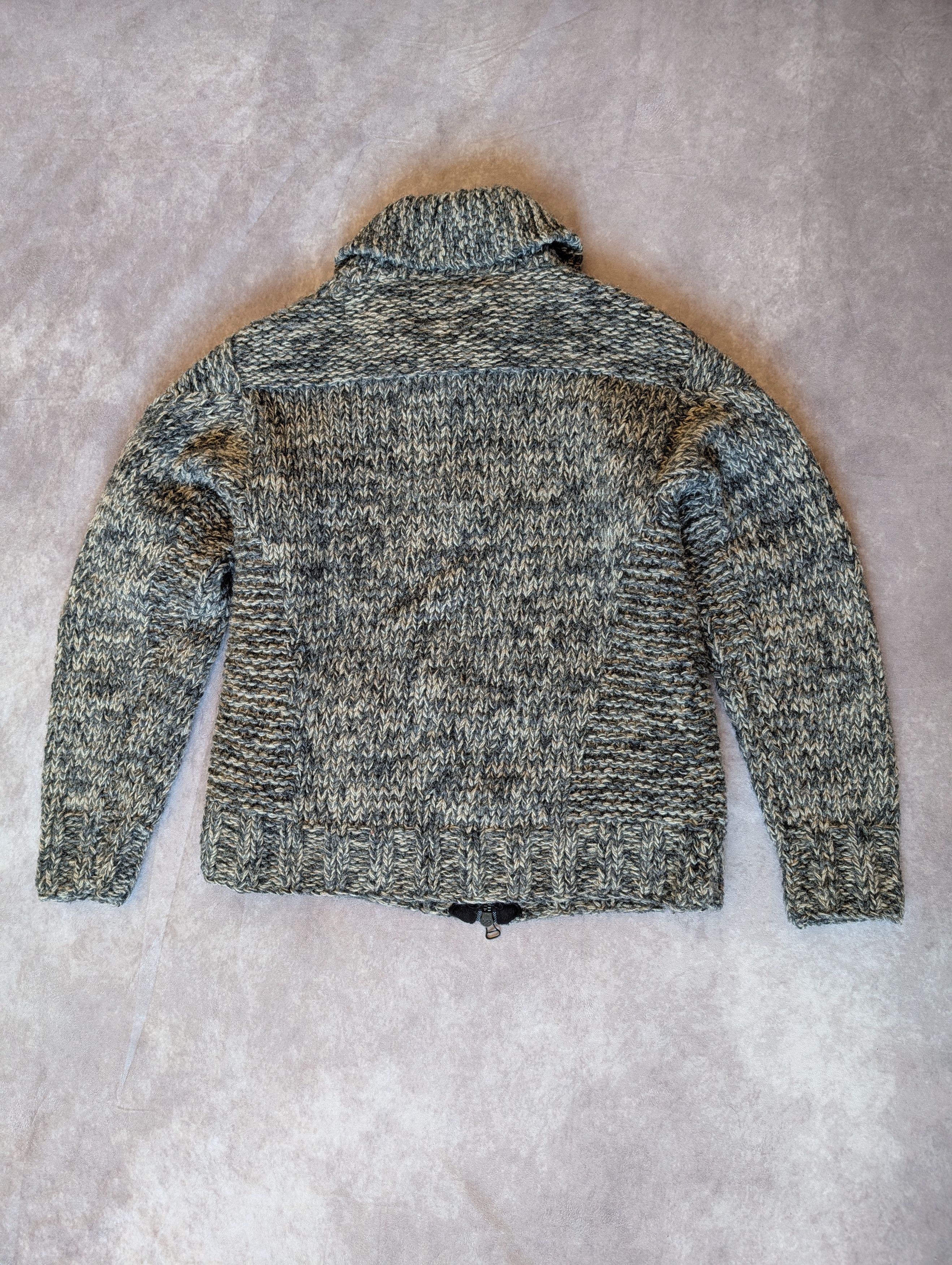 Wings + Horns Handknit Cowichan Size US M / EU 48-50 / 2 - 2 Thumbnail