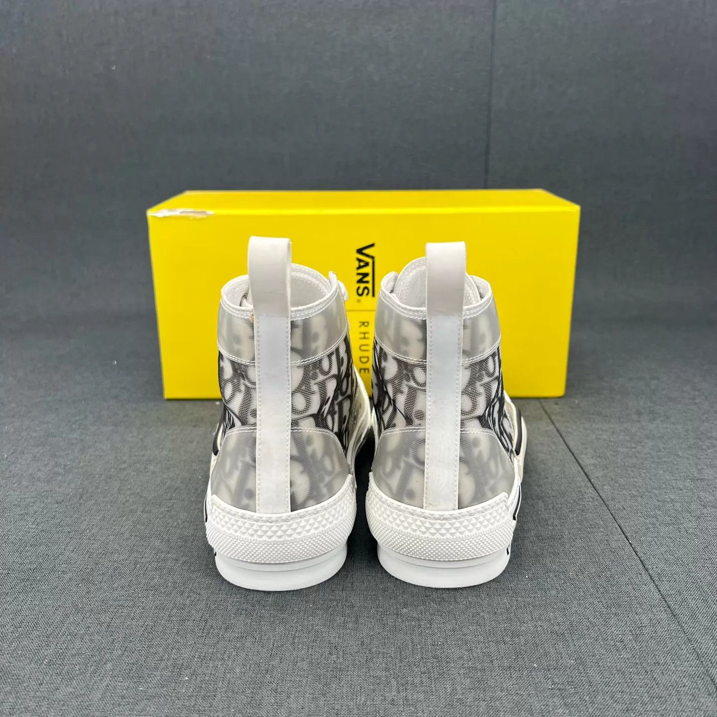 Dior Dior B23 Black & White Hi-Top 37 99 New Sneakers Size US 6.5 / IT 36.5 - 5 Thumbnail