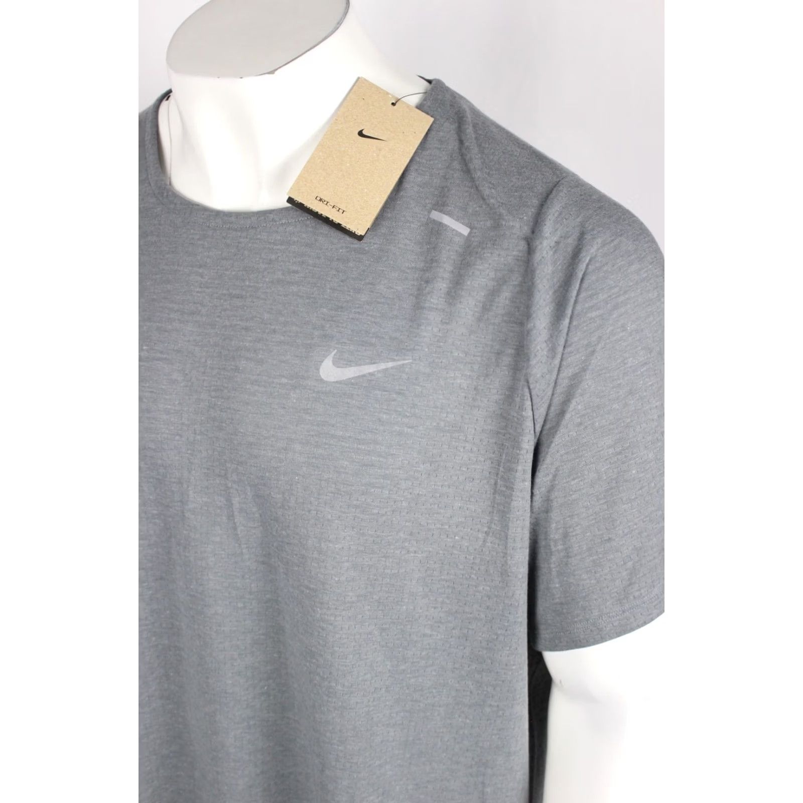 Nike Nike Dri Fit Running Short Sleeve T Shirt XXL Gray Nike IM2056 084 0 Size US XXL / EU 58 / 5 - 4 Thumbnail
