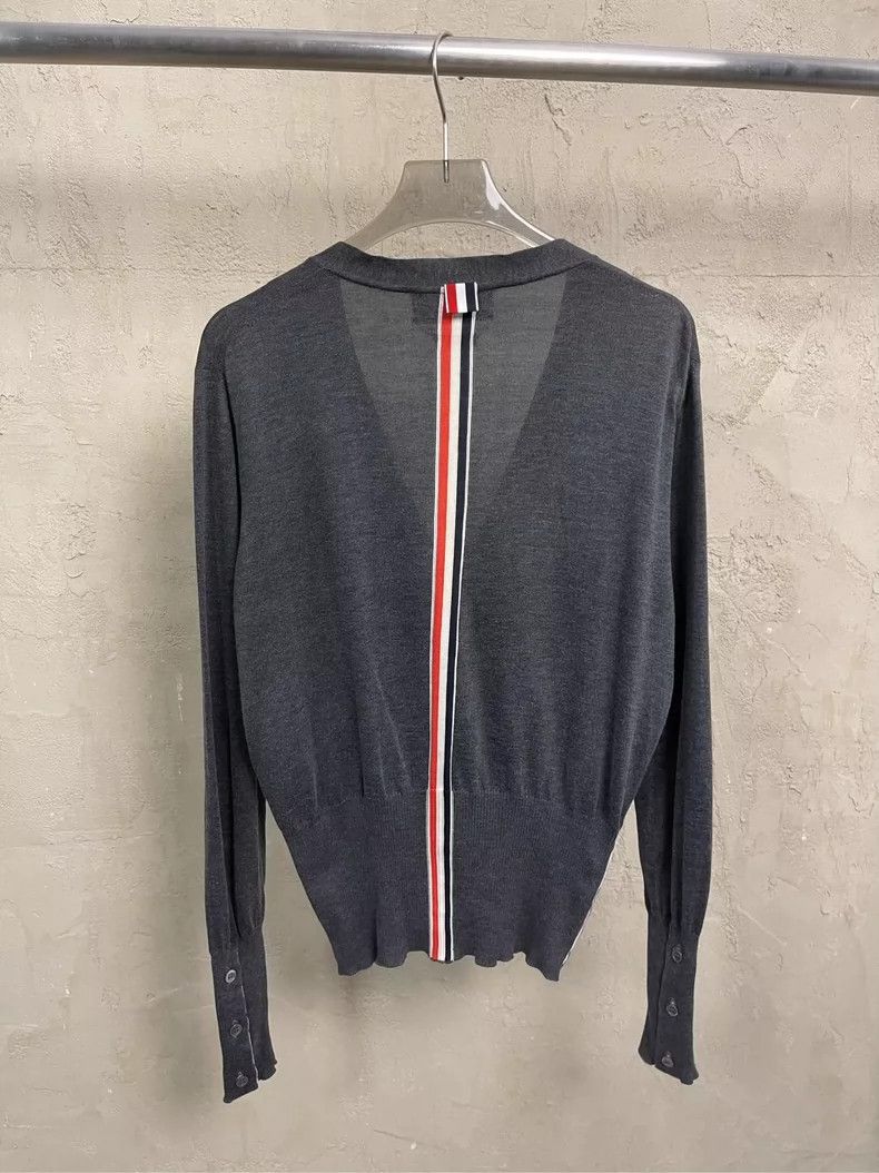 Thom Browne Thom Browne Gray cardigan sweater with colored stripes on Size S / US 4 / IT 40 - 2 Thumbnail