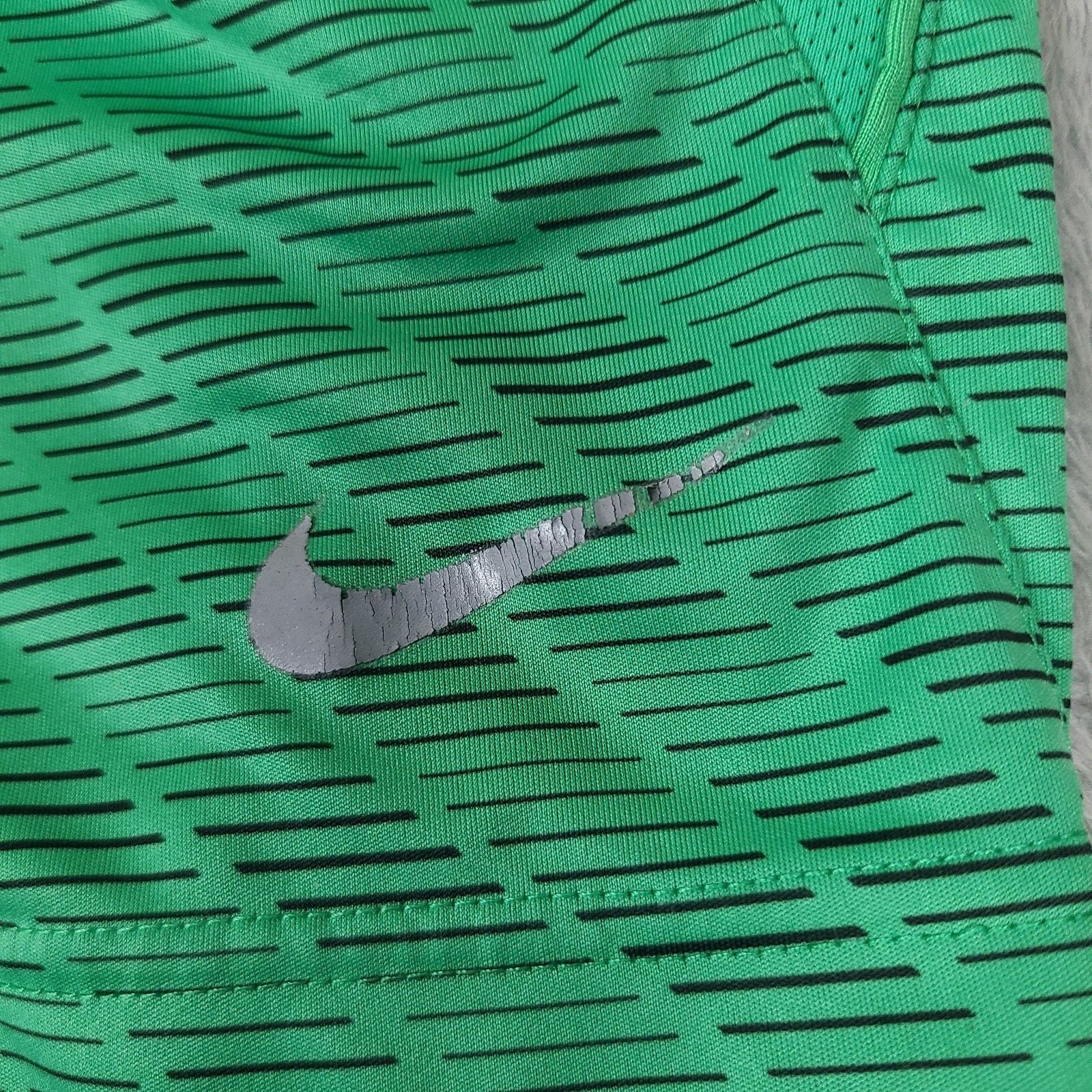Nike Nike Basketball Shorts Green Dri-Fit Shorts Size X-Large Size US 38 / EU 54 - 2 Thumbnail