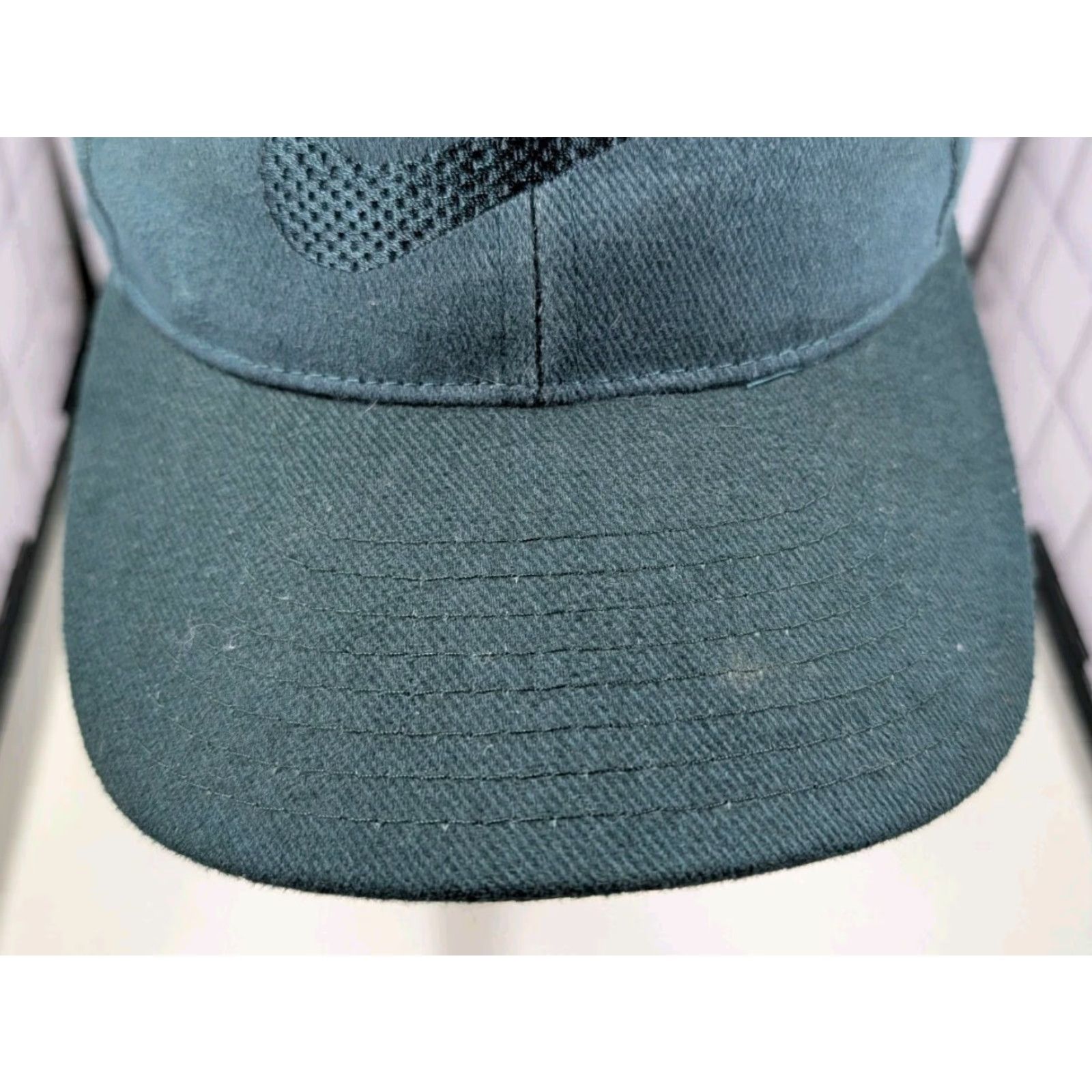Nike VINTAGE Nike Snapback Baseball Hat Cap Swoosh Spellout Green OSFM Mens 90s Sports Classic Cap Size ONE SIZE - 3 Thumbnail
