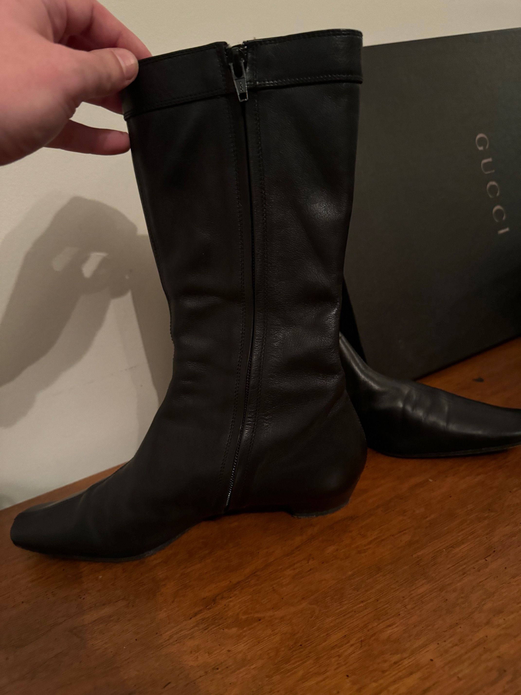 Gucci Leather Boot with Zipper and small heel Size US 7.5 / IT 37.5 - 2 Thumbnail