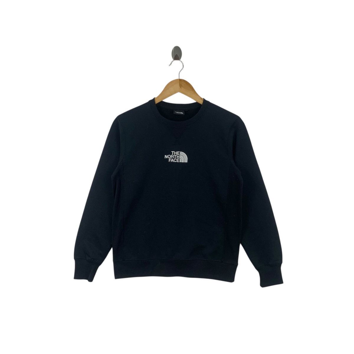 The North Face Vintage THE NORTH FACE Embroidered Center Logo Sweatshirt Size S / US 4 / IT 40 - 1 Thumbnail