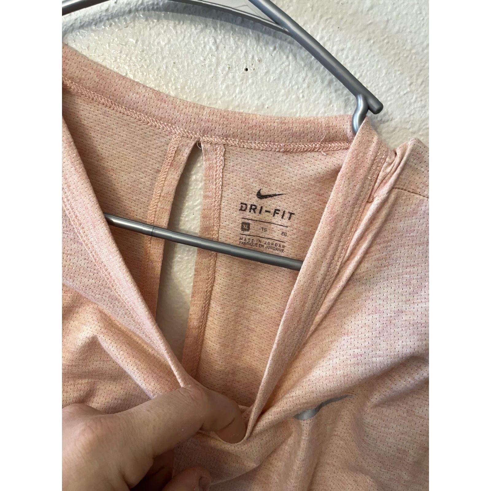 Nike Nike Womens Miler Pink Solid BV2895 Size XL Short Sleeve Shirt Womens Light Pink Nike Miler 90s Activewear Size 40" / US 18 - 2 Thumbnail