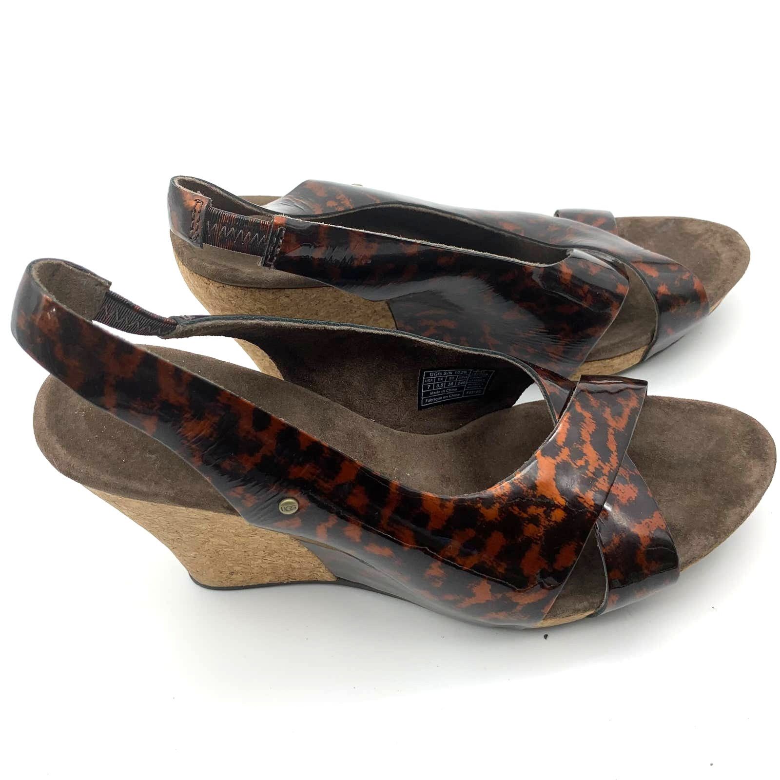Ugg UGG Wedge Heel Womens Size 7US Cheetah Print Leather Size US 7 / IT 37 - 5 Thumbnail