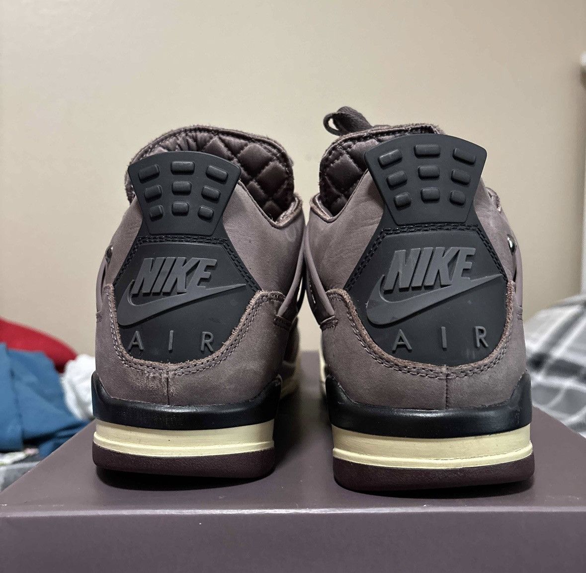 A Ma Maniere × Jordan Brand 2022 A Ma Maniere x Air Jordan 4 Retro 'Violet Ore' Size US 8.5 / EU 41-42 - 4 Thumbnail