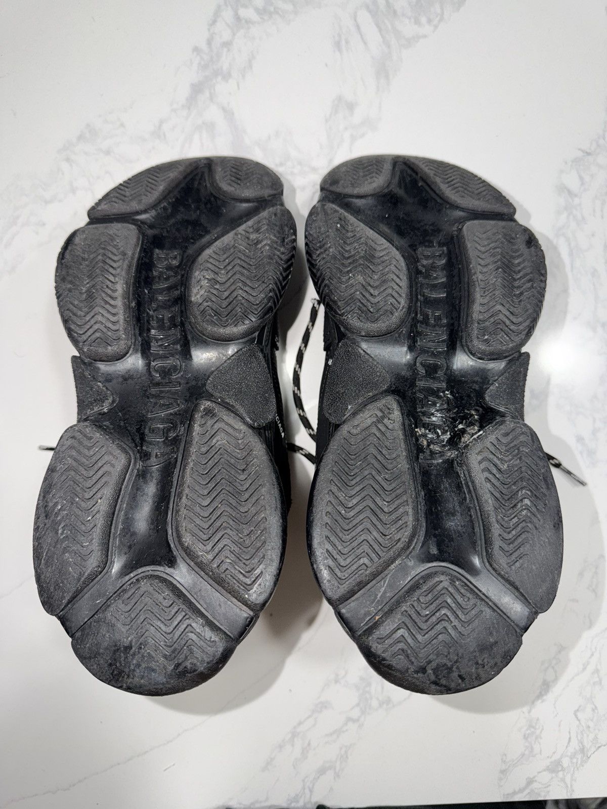 Balenciaga TRIPLE S ALL OVER LOGO BLACK Size US 8.5 / EU 41-42 - 8 Thumbnail