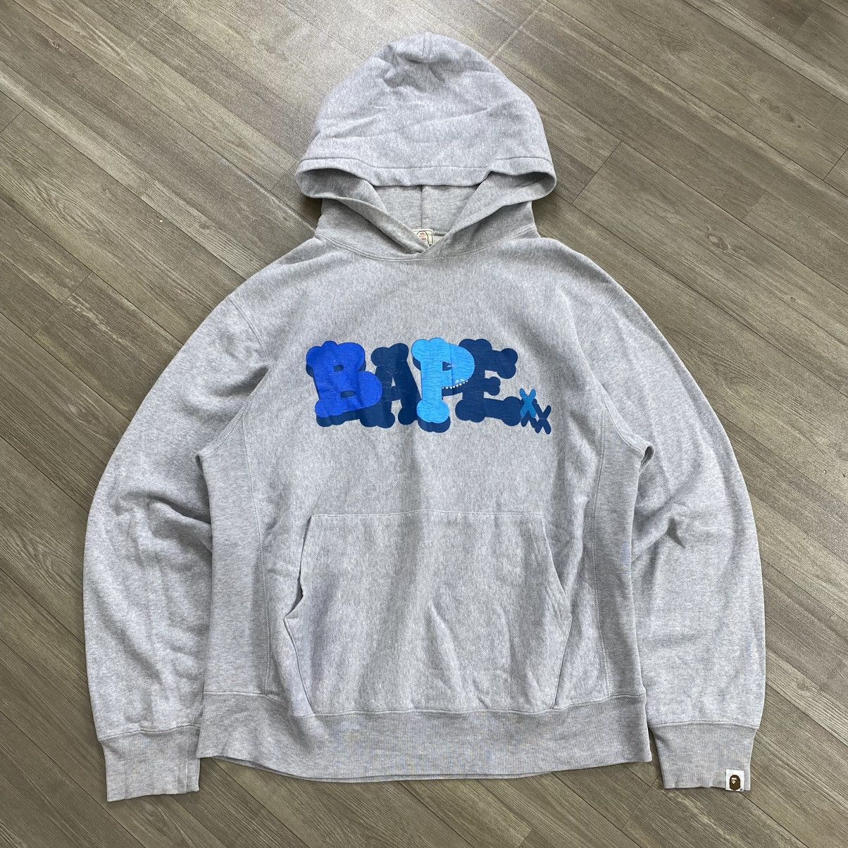 Vintage A Bathing Ape Bape X Kaws Graffity Logo Hoodie