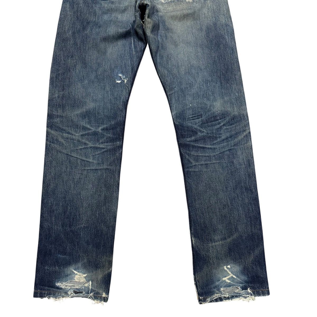 Levi's Vintage Levis 501 Thrashed Jeans Size US 28 / EU 44 - 13 Thumbnail