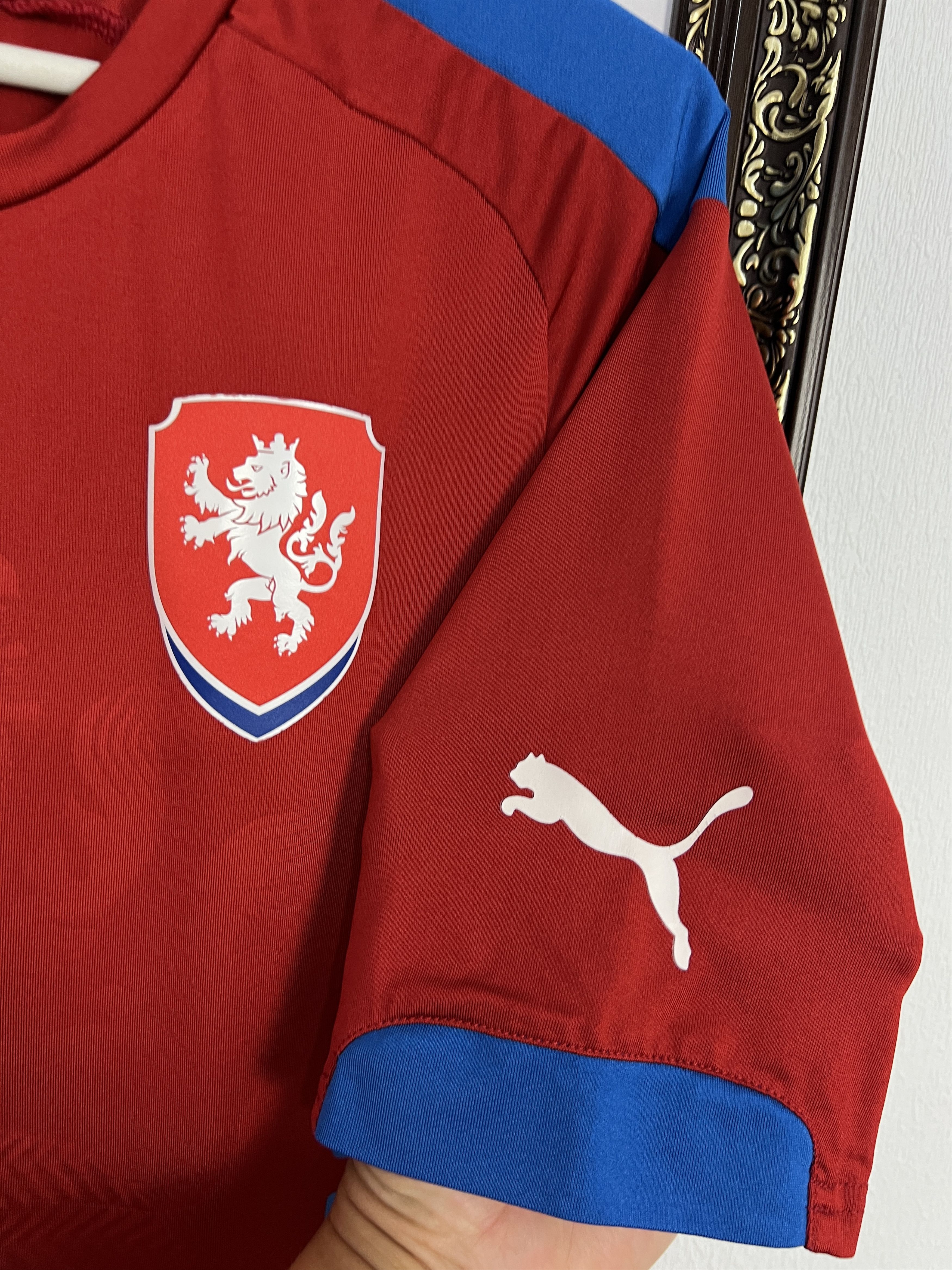 Puma Czech Republic Home football shirt 2014 Soccer #3 Barak Size US M / EU 48-50 / 2 - 4 Thumbnail