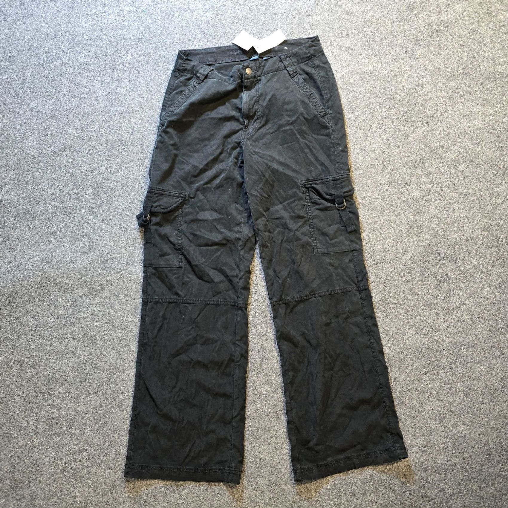 American Eagle Outfitters American Eagle Outfitters Pants Women Size 2 Black Tencel Wide-Leg Cargo Y2K Casual Minimal Size 26" / US 2 / IT 38 - 2 Thumbnail