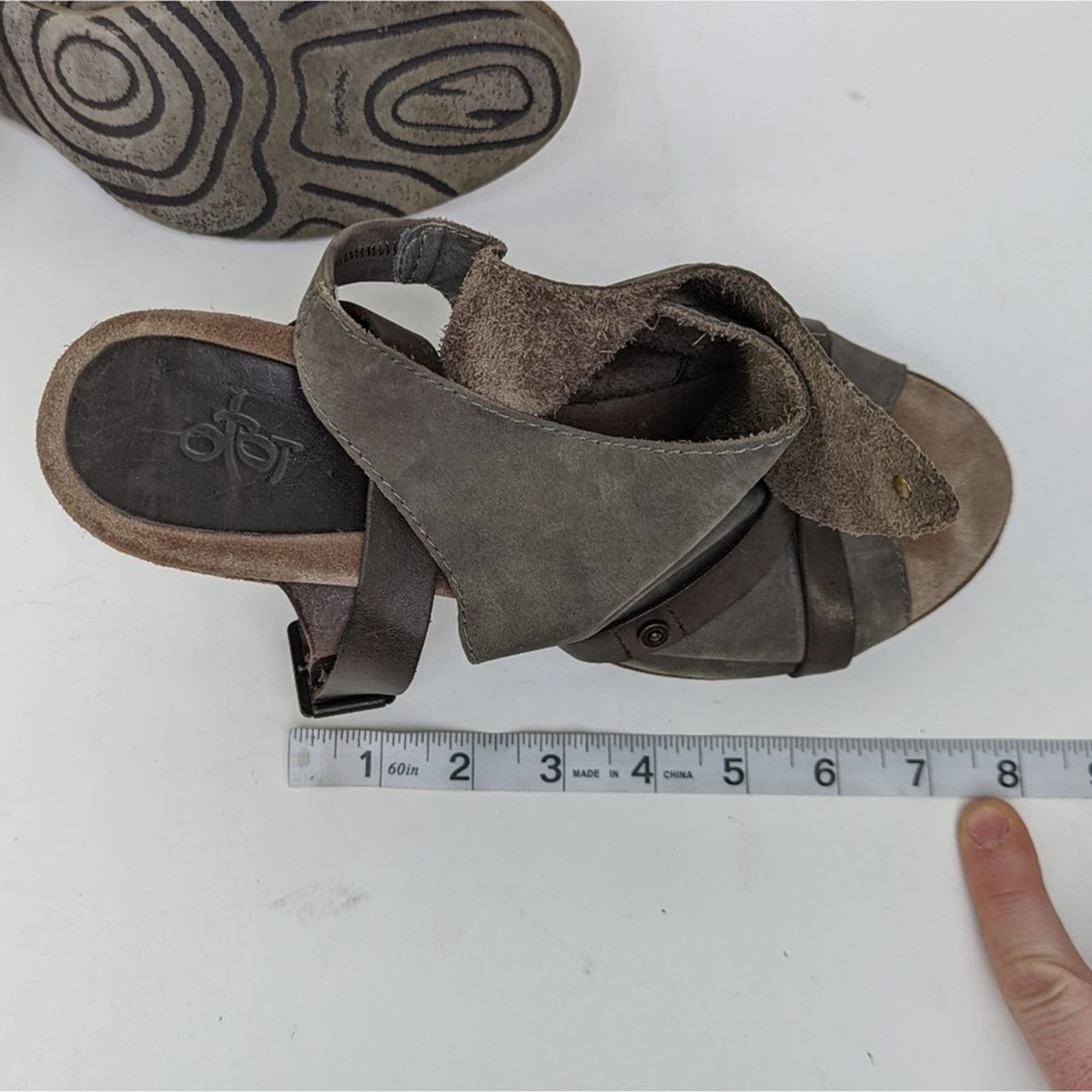 Designer OTBT Delhi Slingback Leather Pump Sandals- 8 Size US 8 / IT 38 - 10 Thumbnail