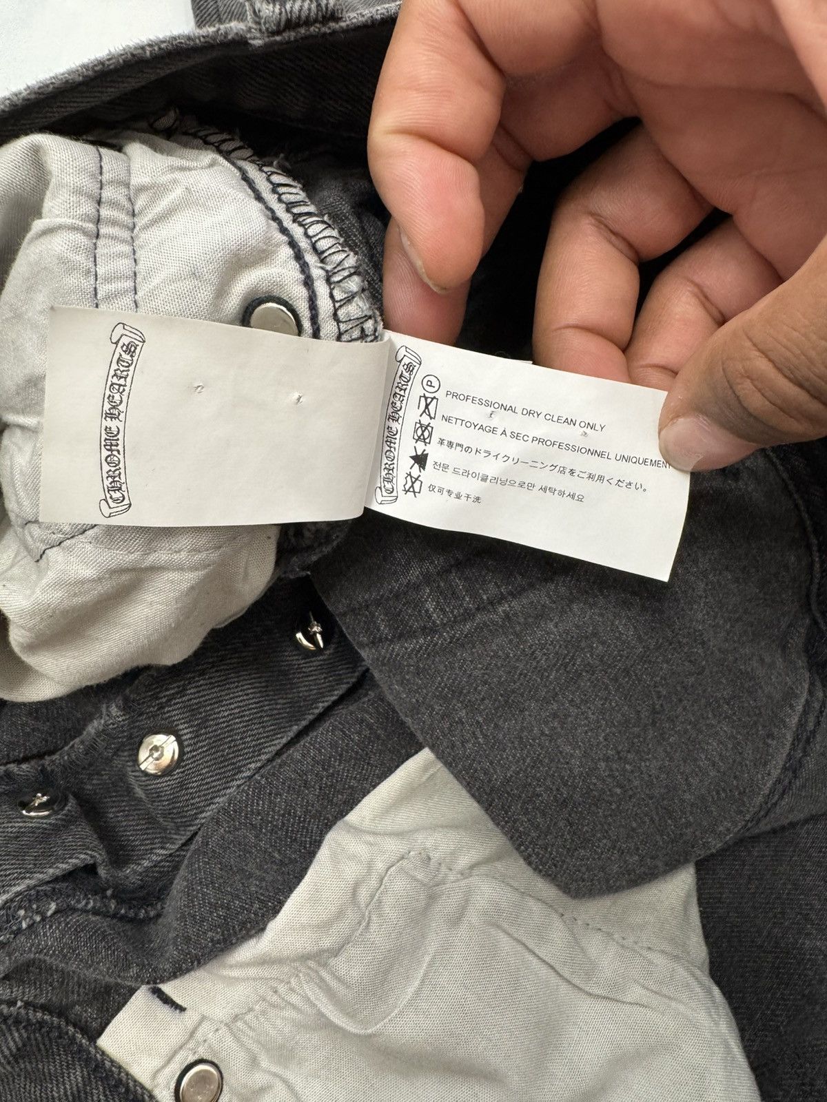 Chrome Hearts CHROME HEARTS BLACK LEATHER CROSS PATCH GREY LEVIS JEANS Size US 32 / EU 48 - 10 Thumbnail