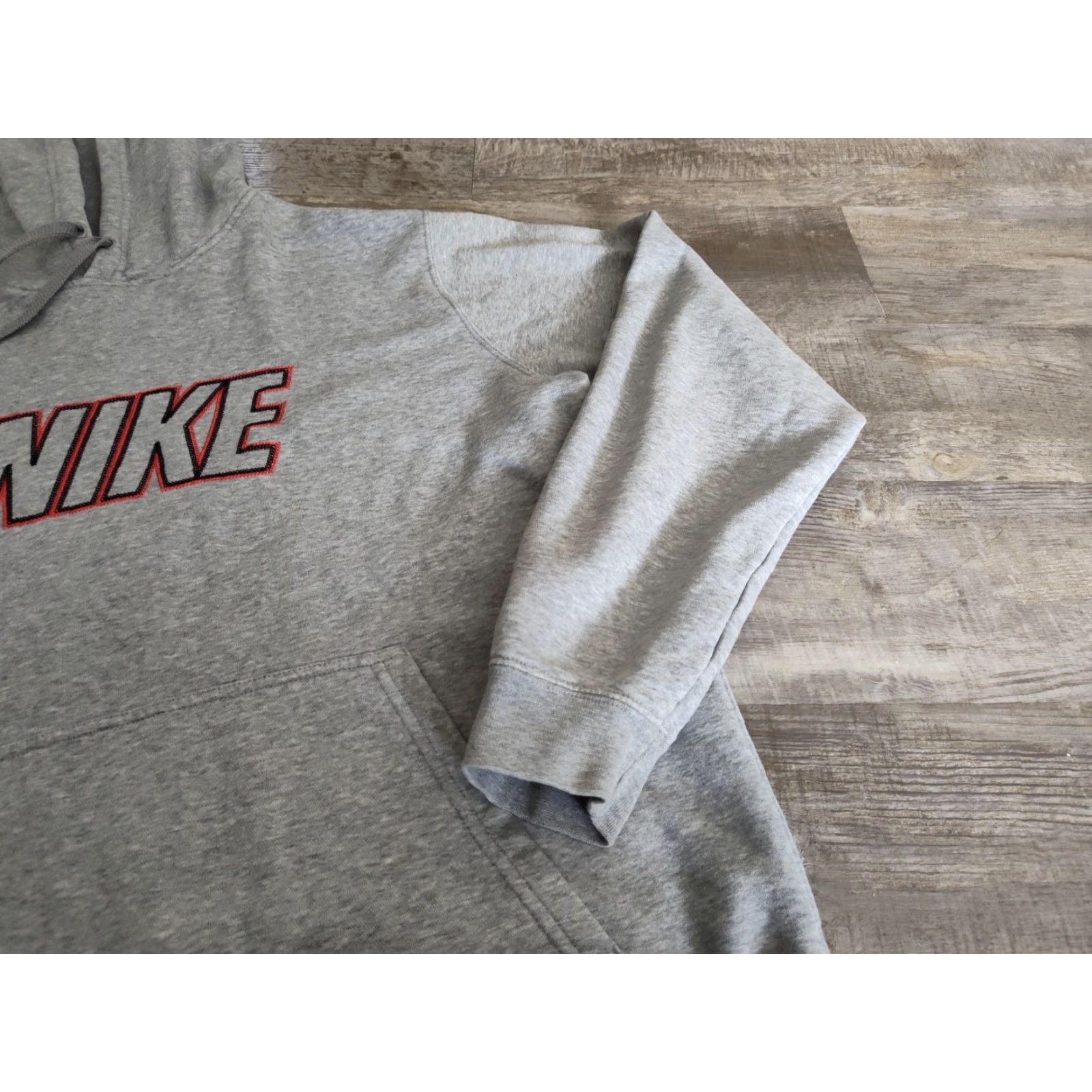 Nike VINTAGE Nike Hoodie Mens Large Gray Spell Out Logo Pullover Sweatshirt Y2K Size US L / EU 52-54 / 3 - 3 Thumbnail