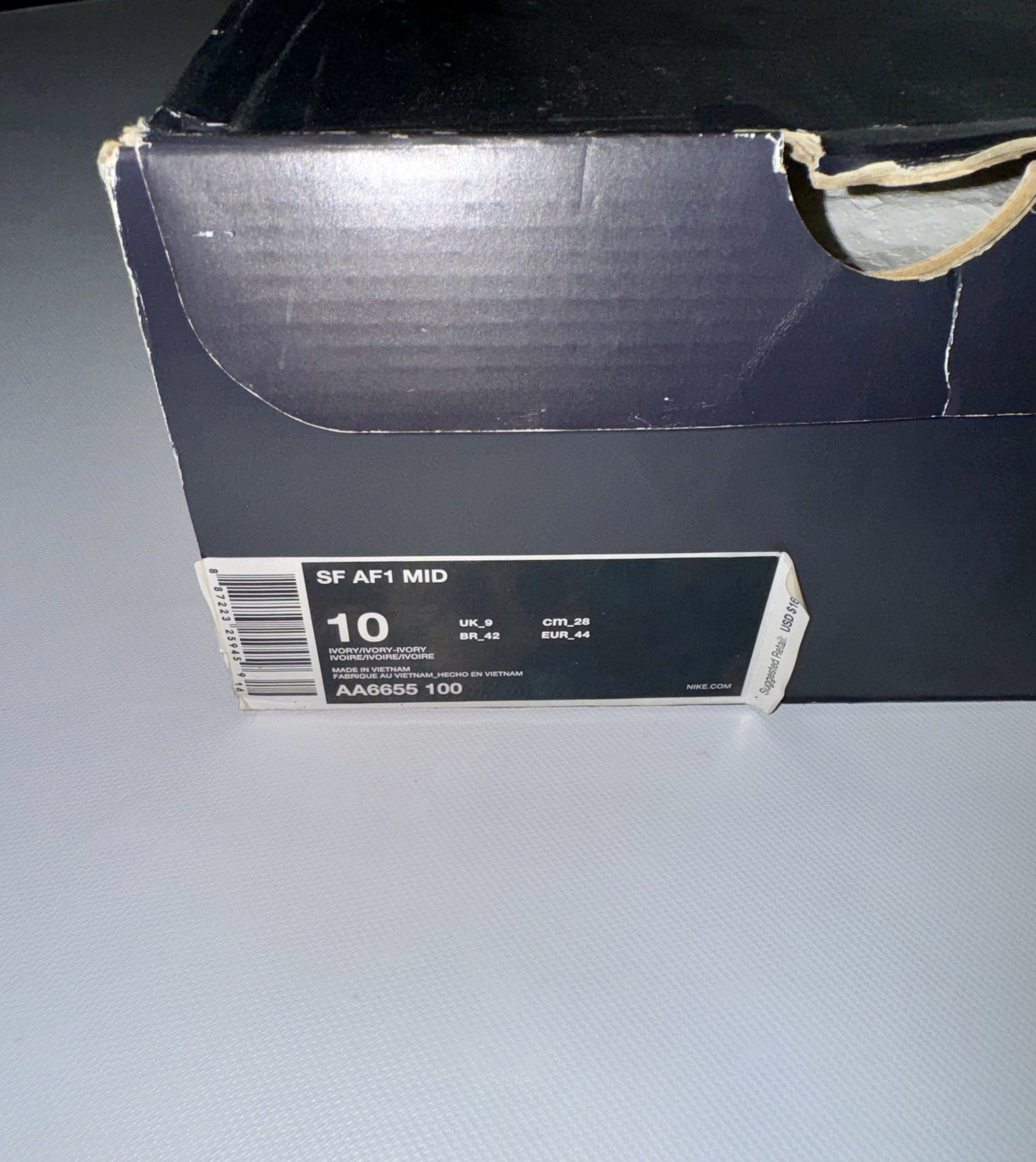 Nike Nike SF Air Force 1 "Triple Ivory" (Rare) Size US 10 / EU 43 - 8 Thumbnail