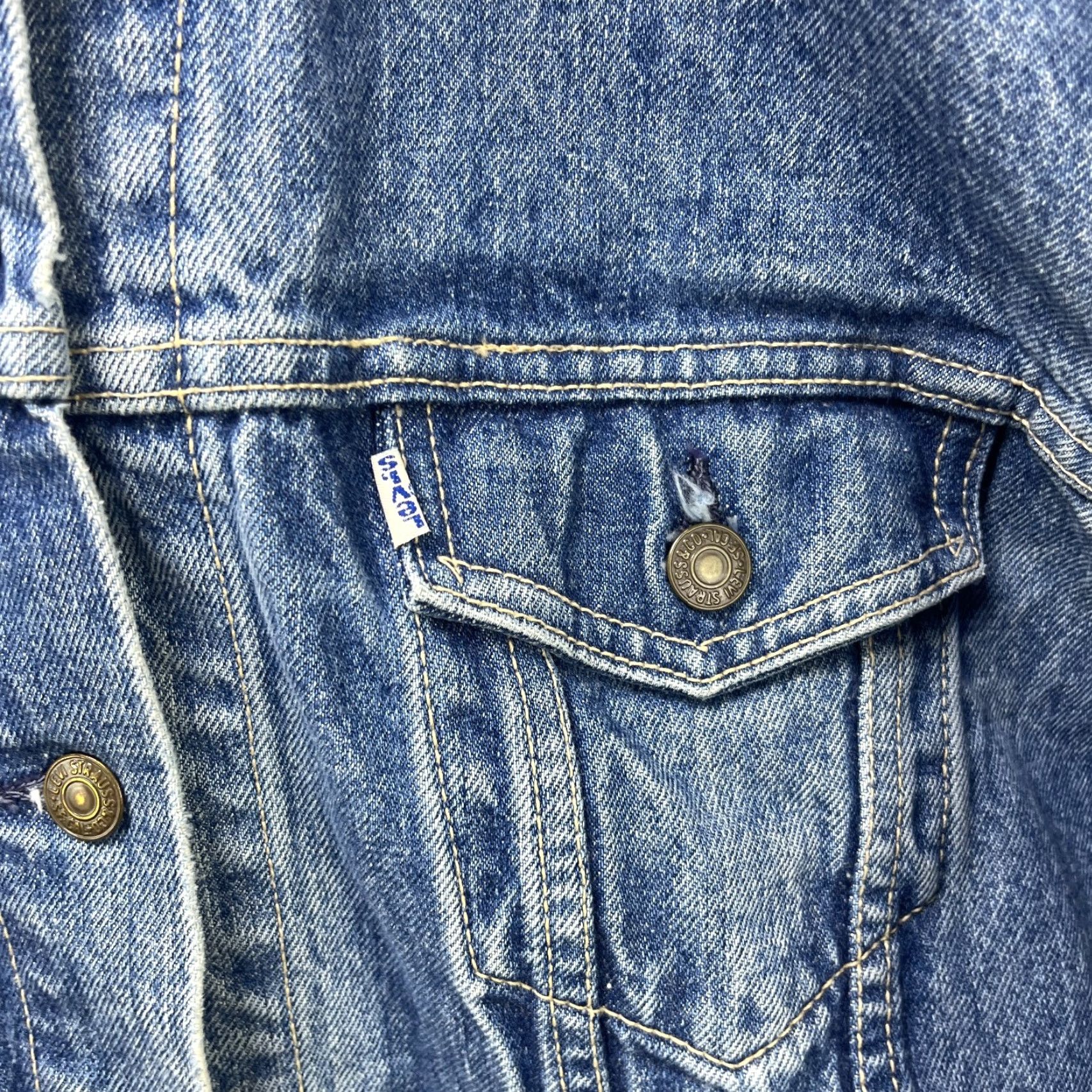 Levi's VINTAGE Levi's White Tab Denim Jacket Trucker Medium M Button Lined Cotton 80s 90s Workwear Casual Mens Jacket Size US M / EU 48-50 / 2 - 3 Thumbnail