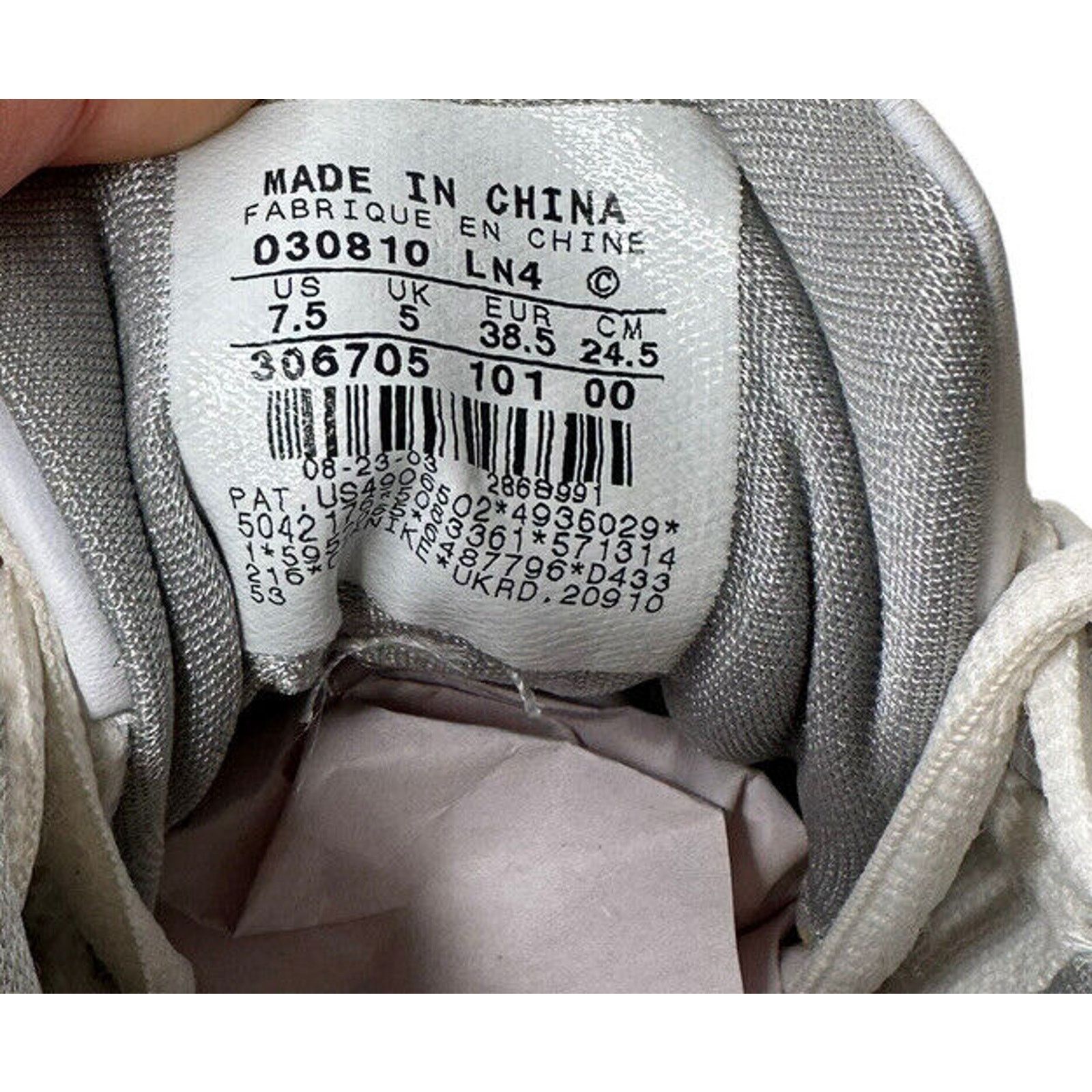 Nike Vtg 2003 NIKE SHOX STATUS TB WHITE SILVER BB4 VC 306705-10 Size US 7.5 / IT 37.5 - 13 Thumbnail