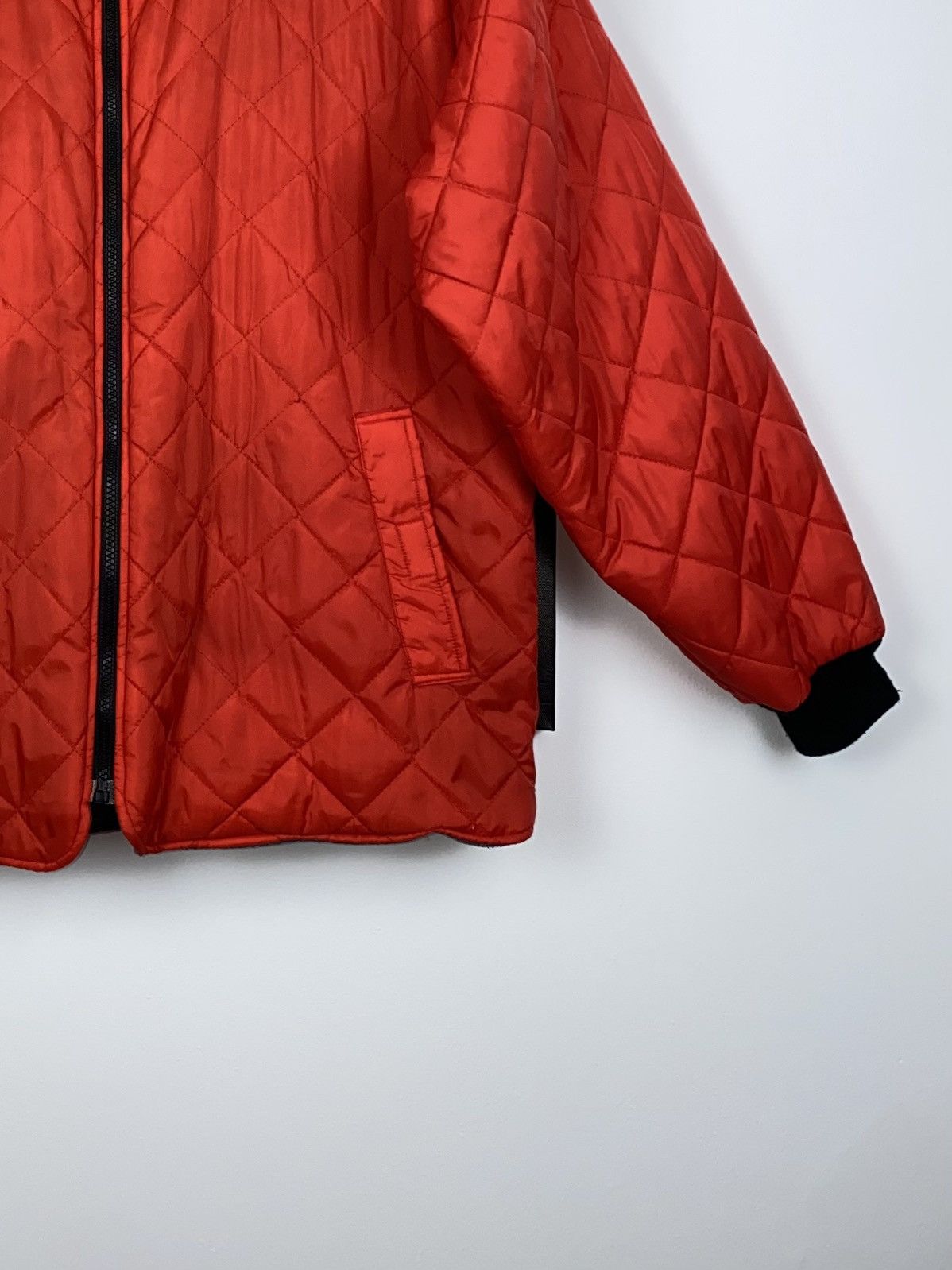 Formula 1 🚨 90s Shell Vintage Quilt Lining Red Nylon Jacket Formula 1 Size US M / EU 48-50 / 2 - 5 Thumbnail