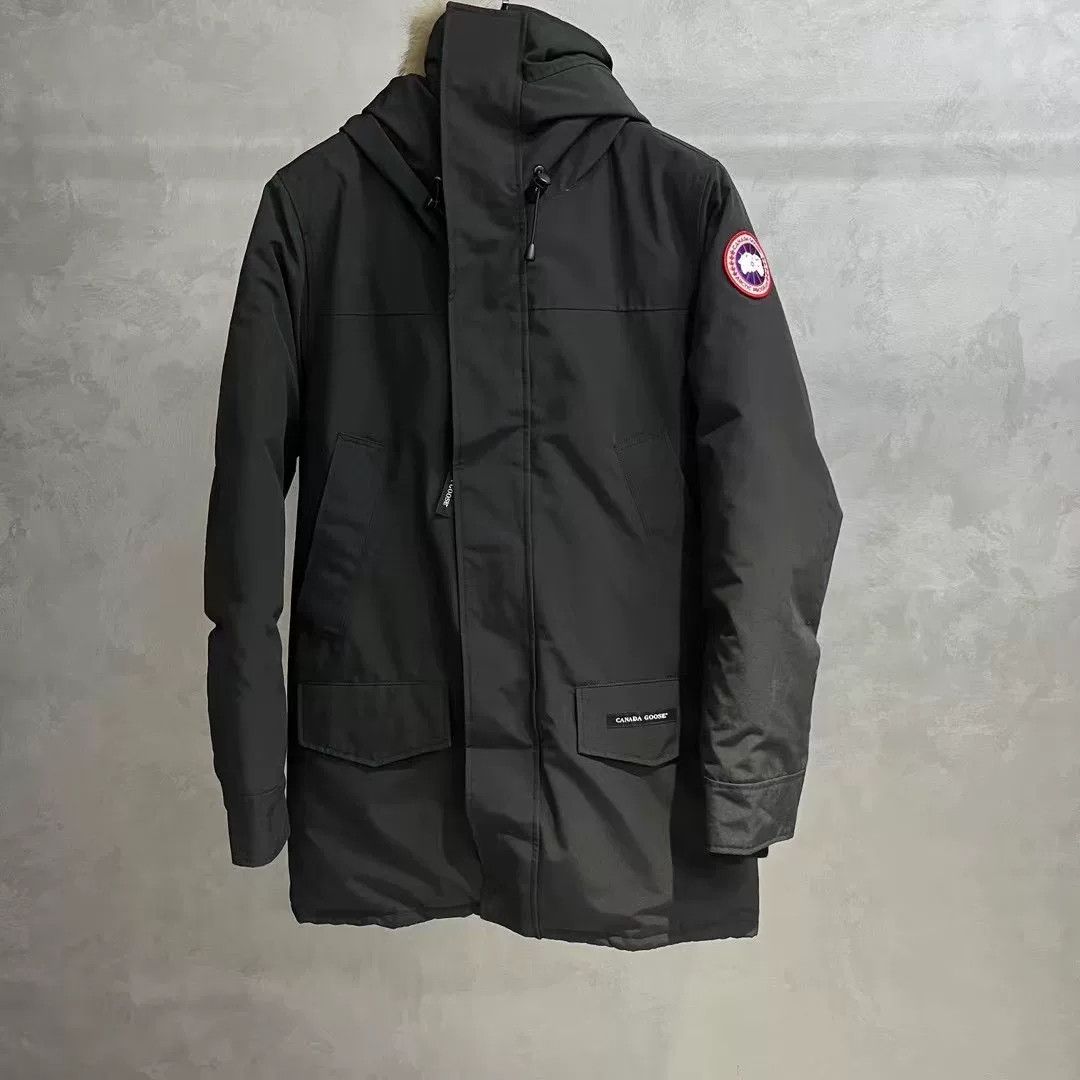 Canada Goose Canada Goose Black Ski Parka w/ Removable Fur Size US S / EU 44-46 / 1 - 1 Thumbnail