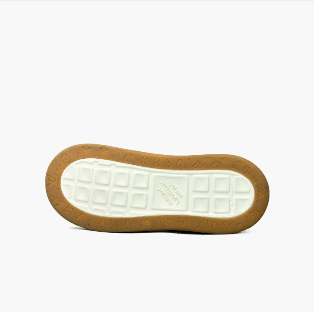Louis Vuitton Louis Vuitton low-top shoes Size US 7 / EU 40 - 7 Thumbnail
