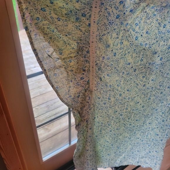 Lucky Brand Lucky Brand Yellow Blue Floral Smock Short Sleeve Sz. M Top Size M / US 6-8 / IT 42-44 - 5 Thumbnail