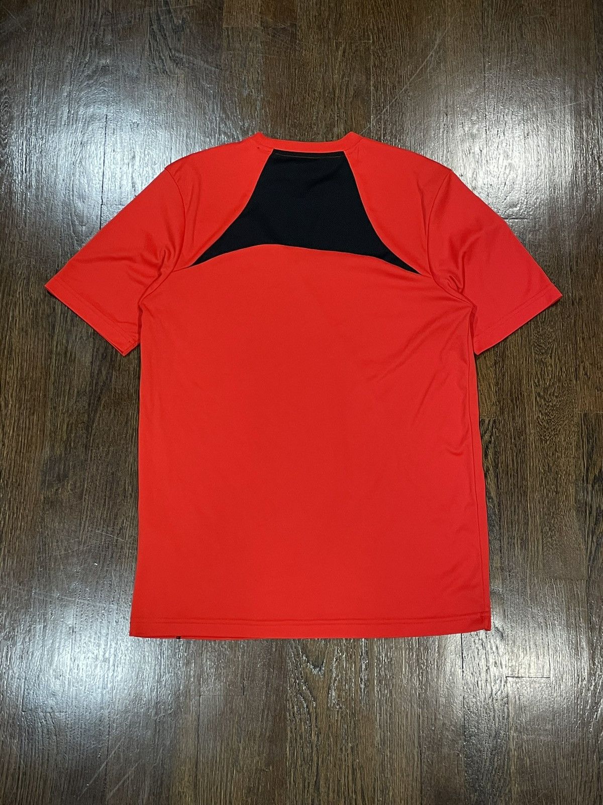 Nike Nike red and black Dri-Fit short sleeve shirt Size US L / EU 52-54 / 3 - 2 Thumbnail