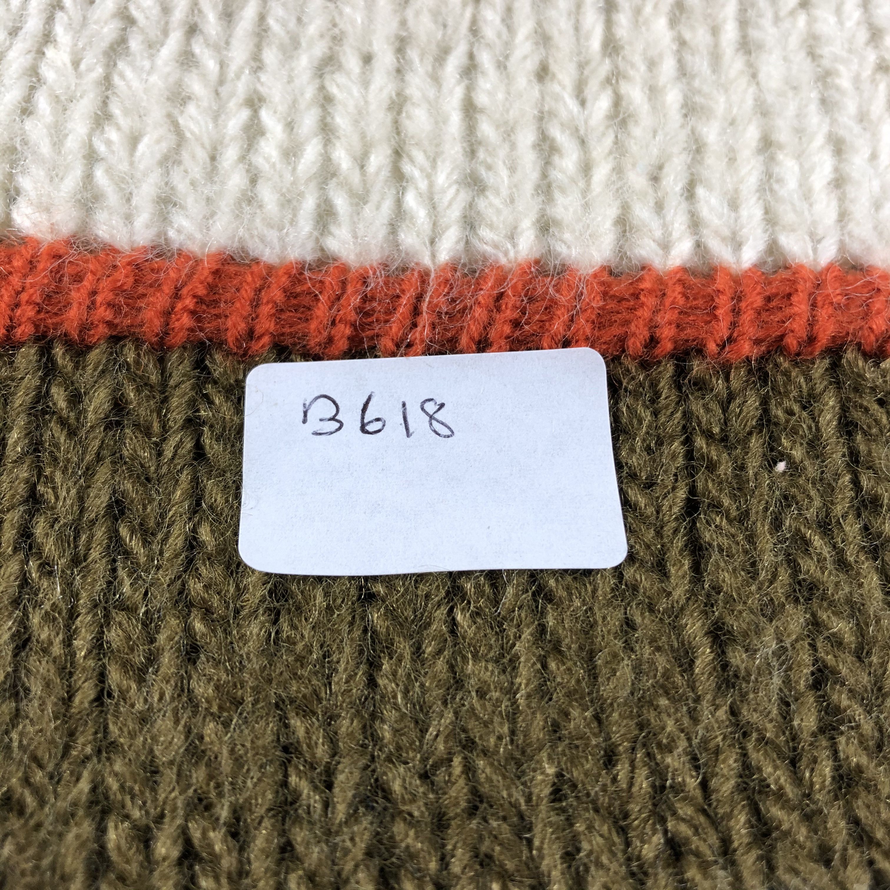 Descente Descente Knit Wool Beanie Snowcap Snow Hat B618 Size ONE SIZE - 7 Thumbnail