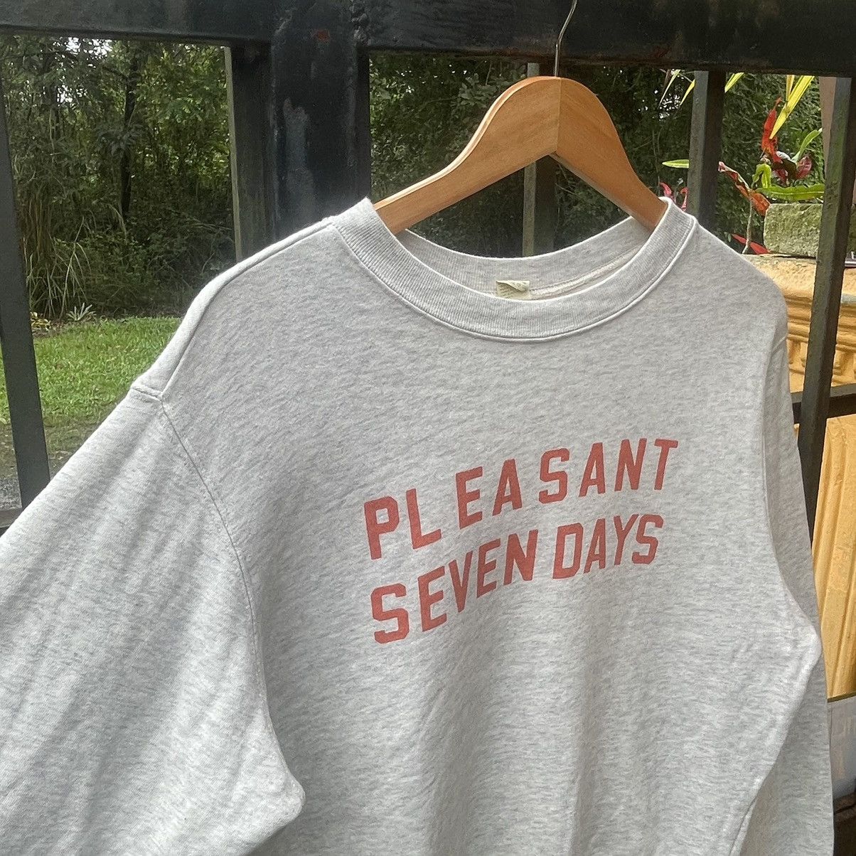 Vintage 🔥Vintage 80s Pleasant Seven Days Sweatshirts Size US M / EU 48-50 / 2 - 4 Thumbnail