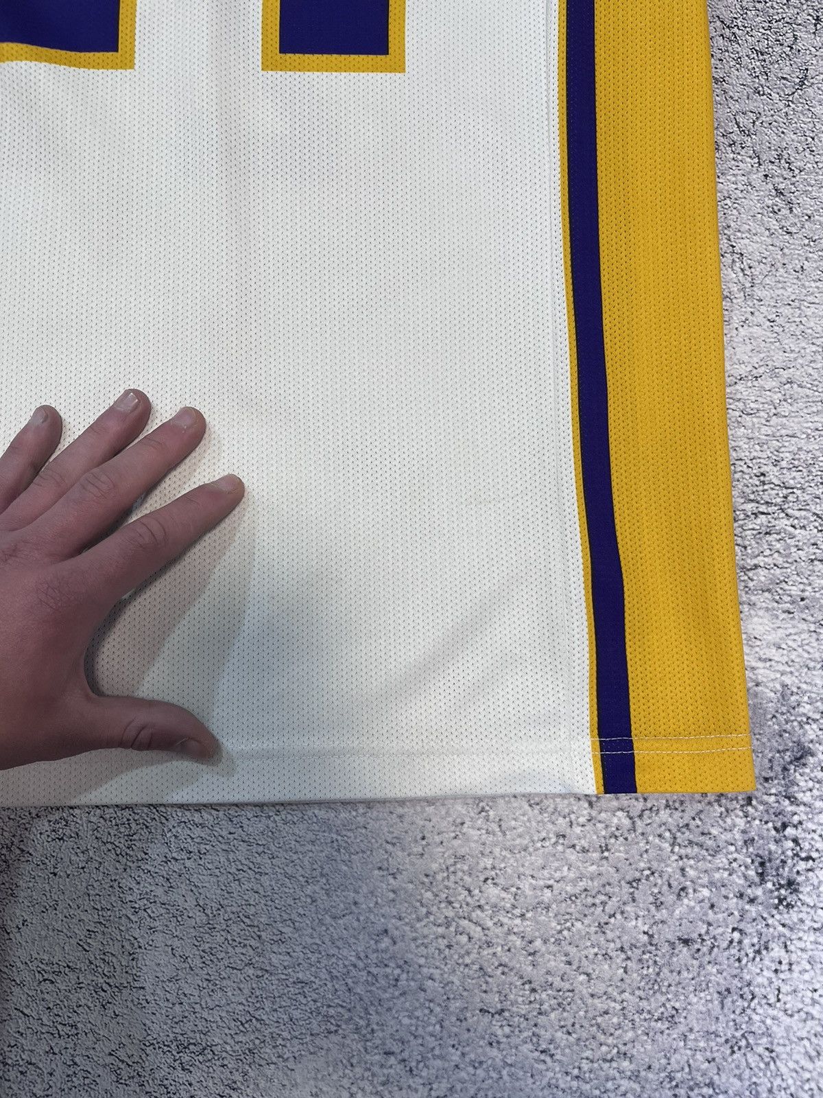 Champion × NBA Champion Los Angeles Lakers Kobe Bryant #24 Jersey Sleeves Size US S / EU 44-46 / 1 - 13 Thumbnail